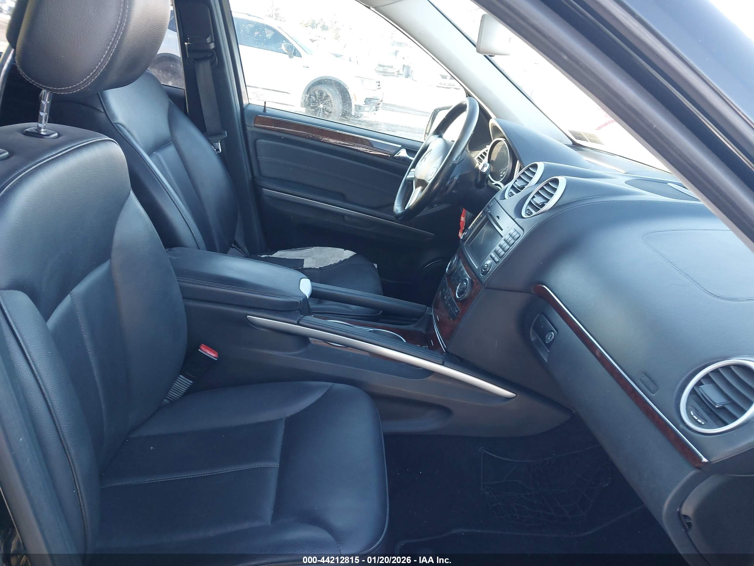 MERCEDES-BENZ GL image 5