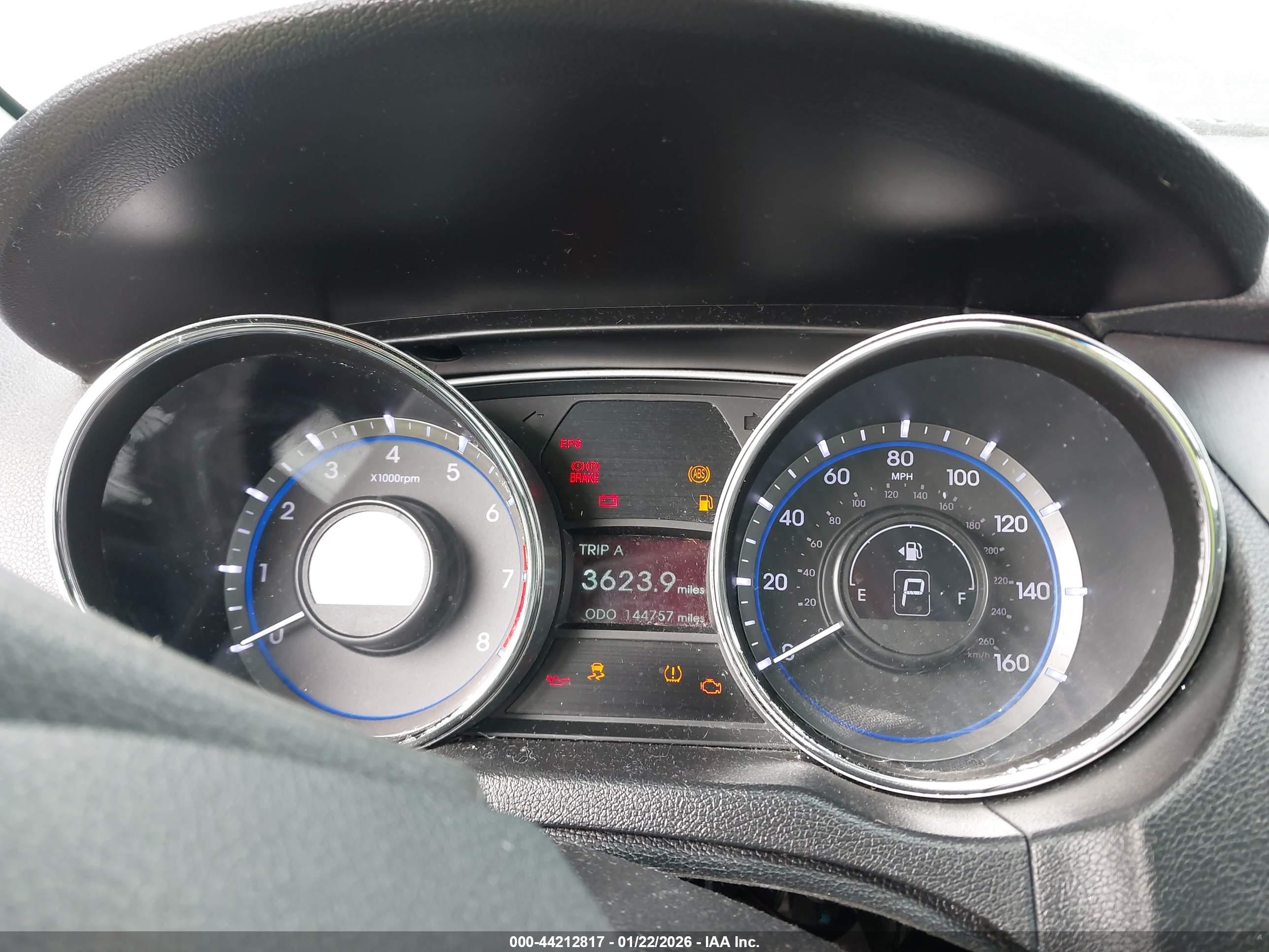 HYUNDAI SONATA image 7