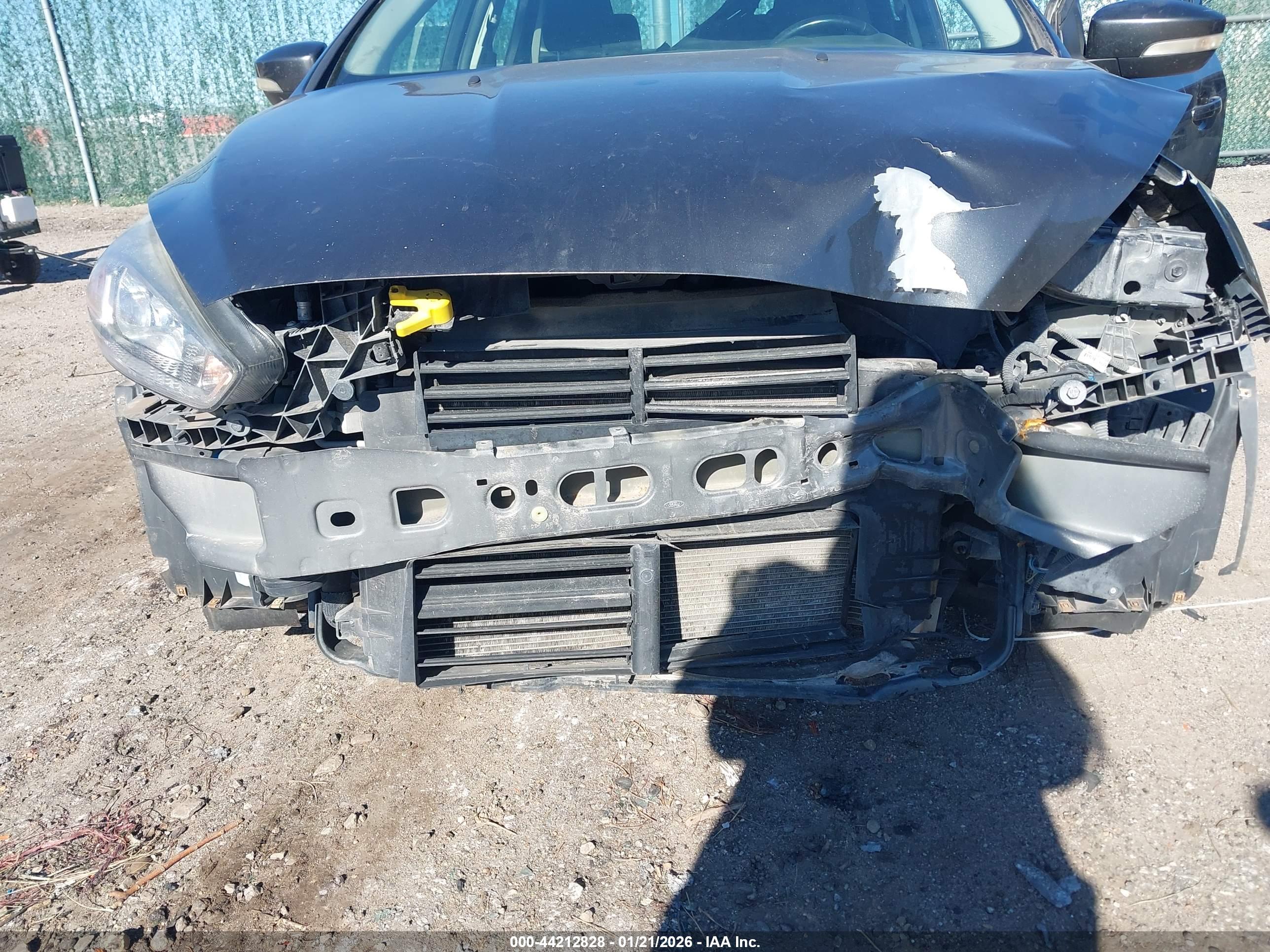 FORD FOCUS image 6