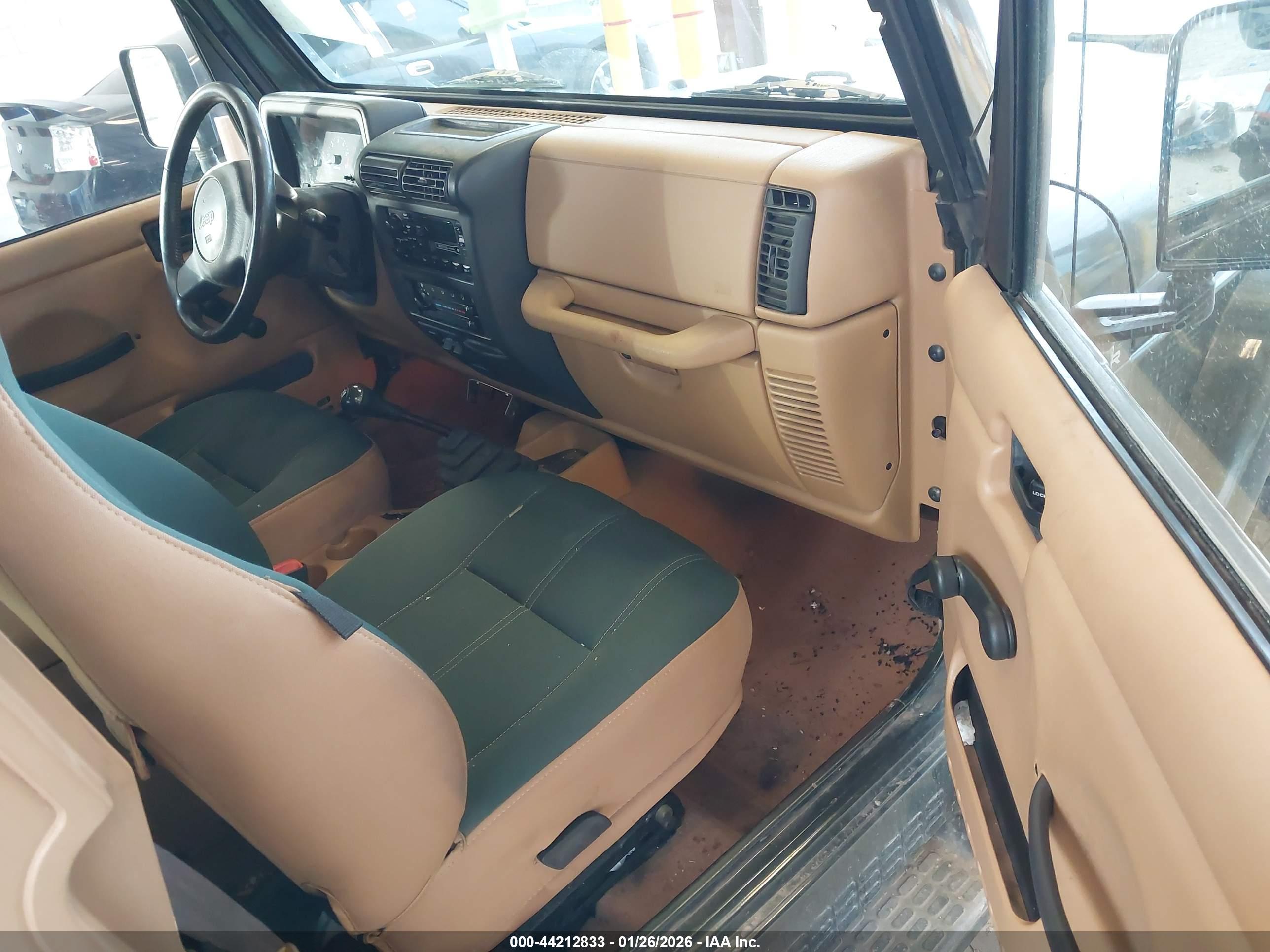 JEEP WRANGLER image 5