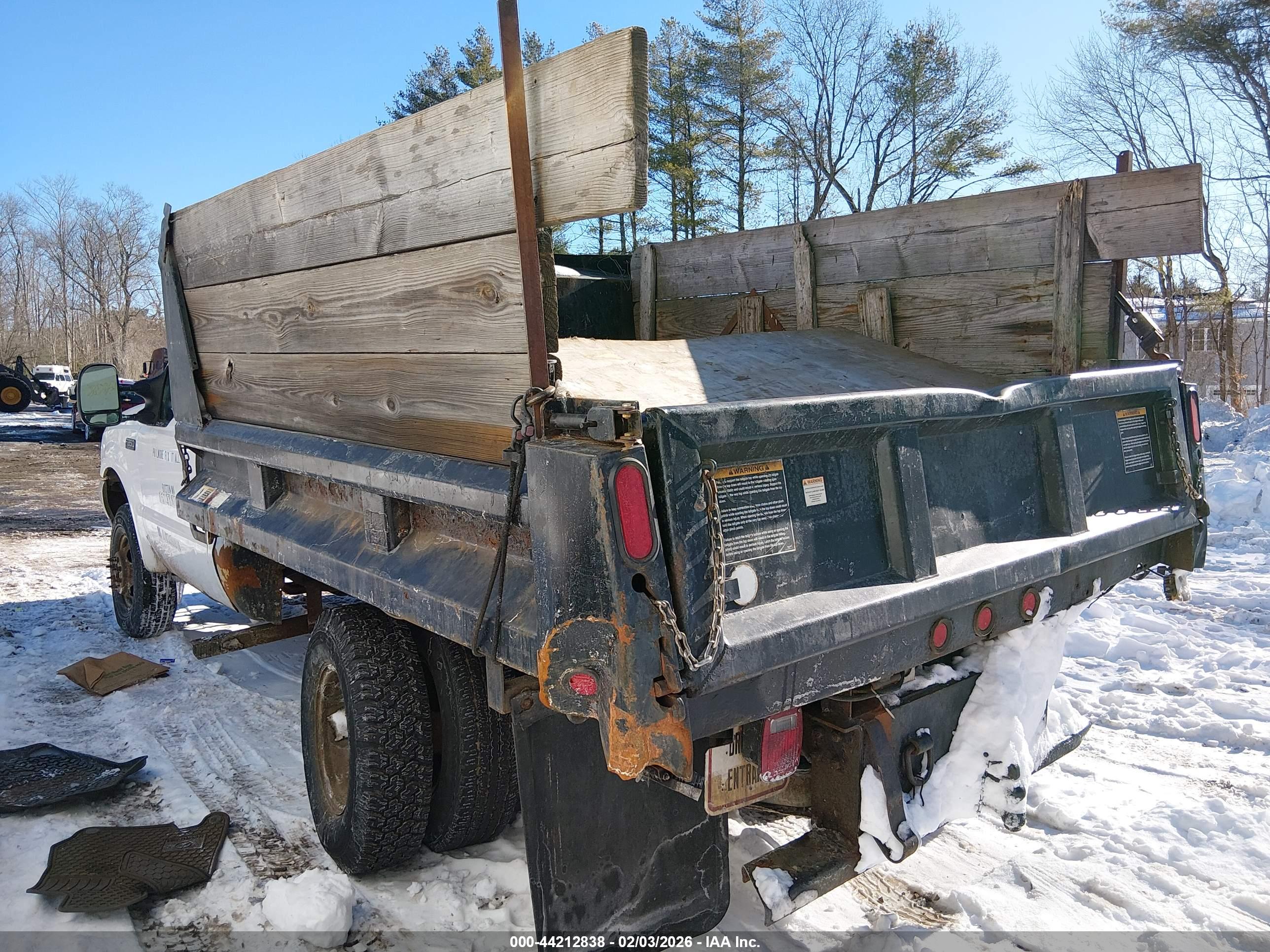 FORD F-350 image 3