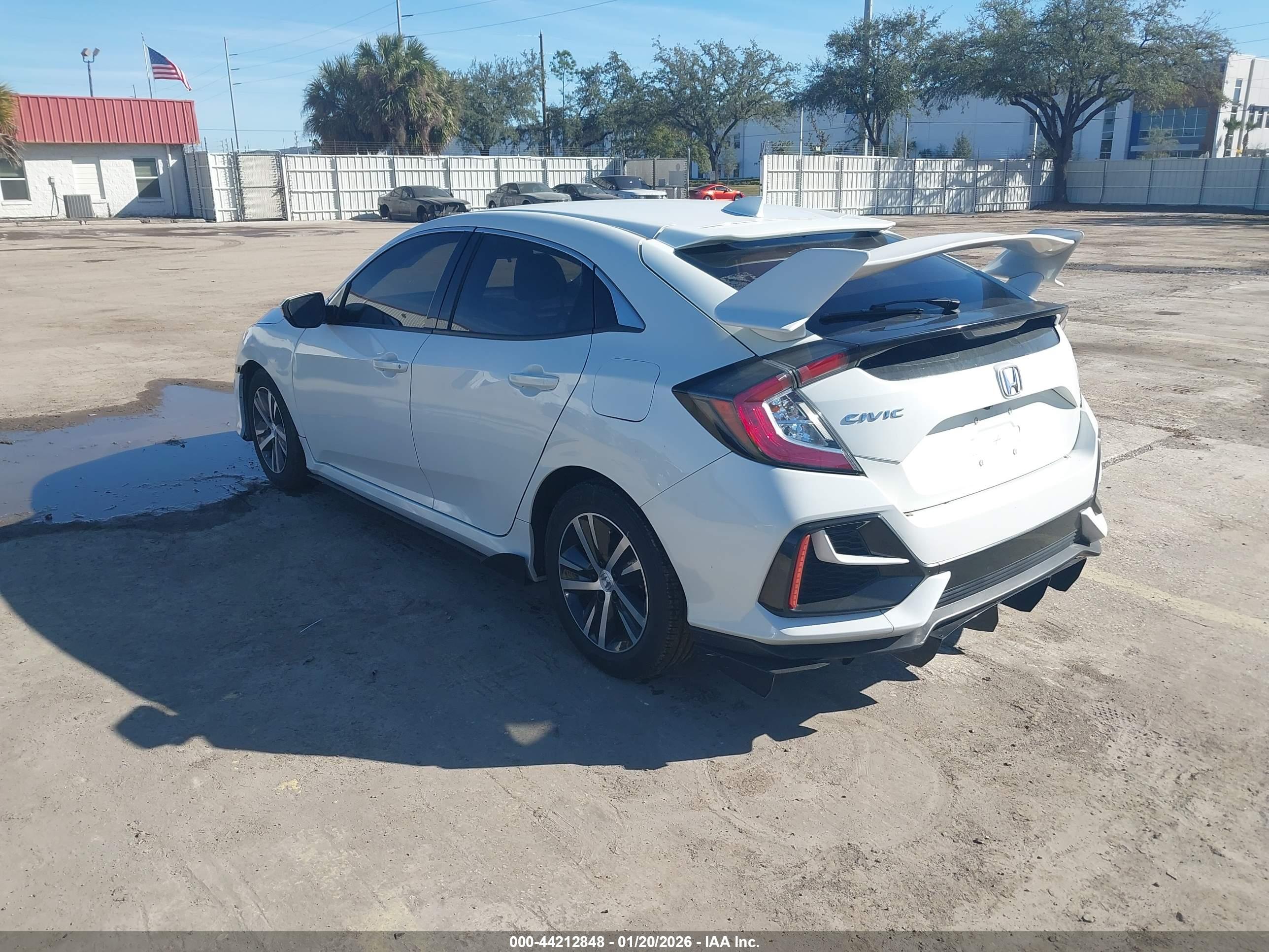 HONDA CIVIC image 3