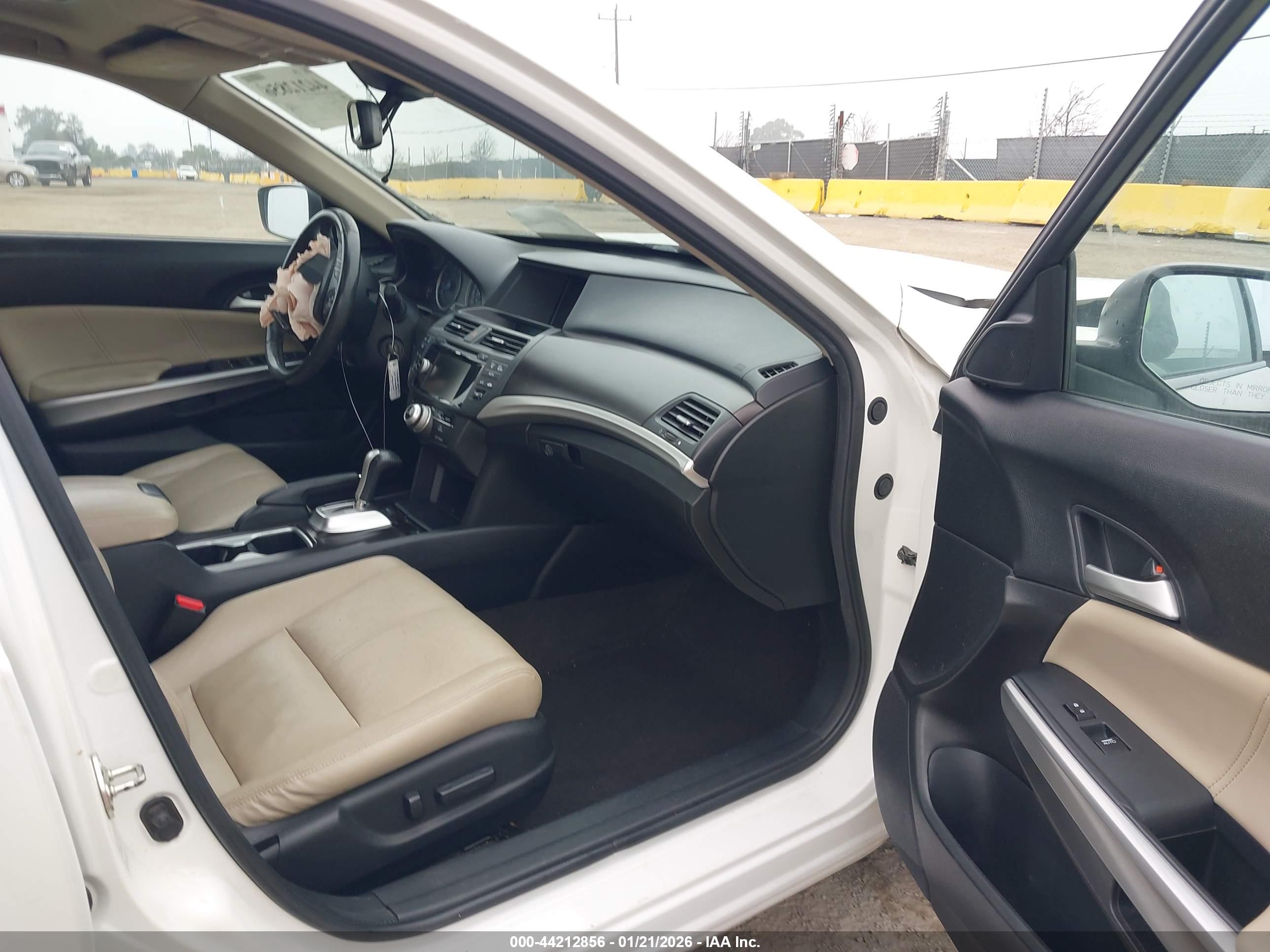 HONDA CROSSTOUR image 5