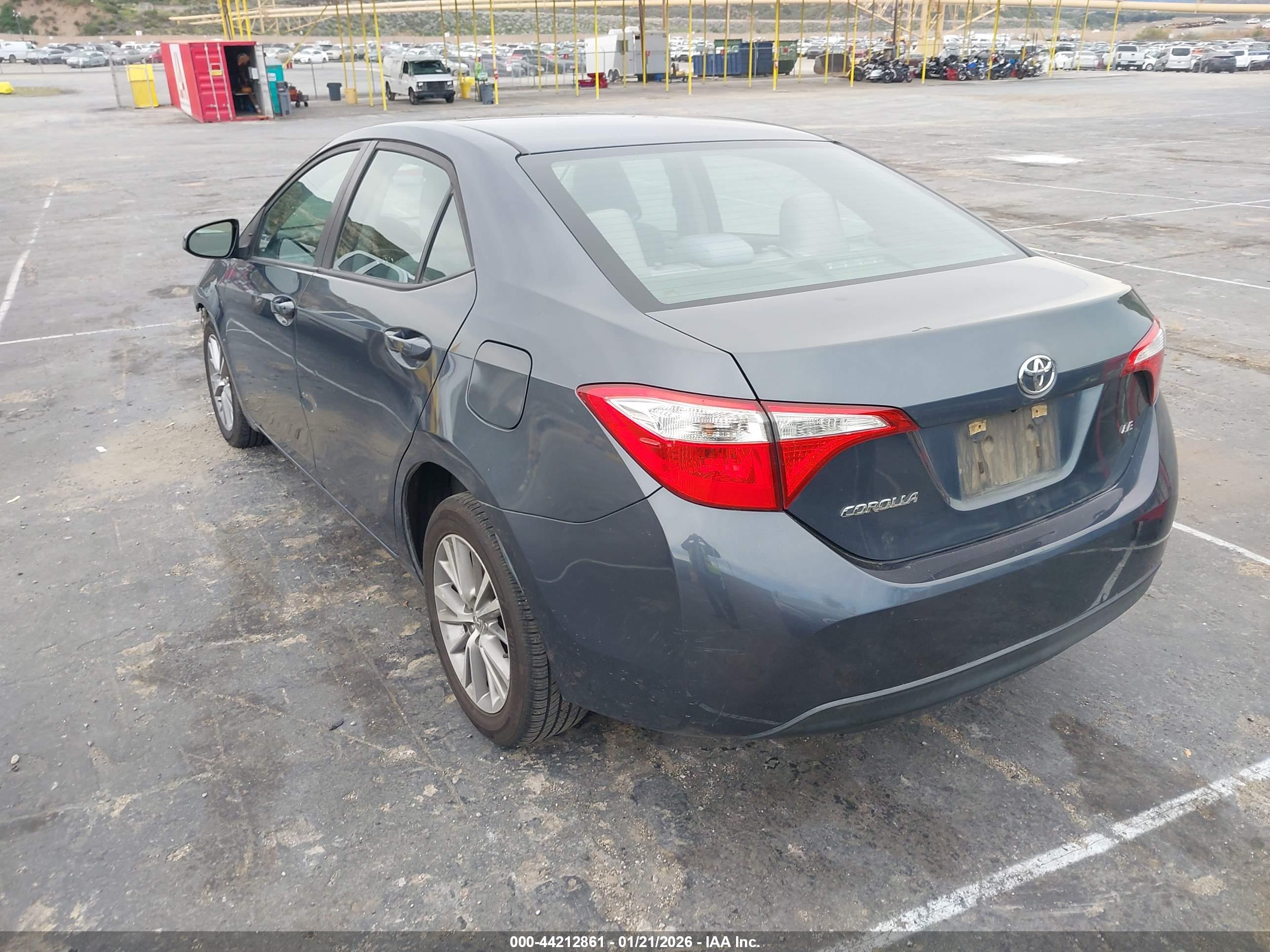 TOYOTA COROLLA image 3