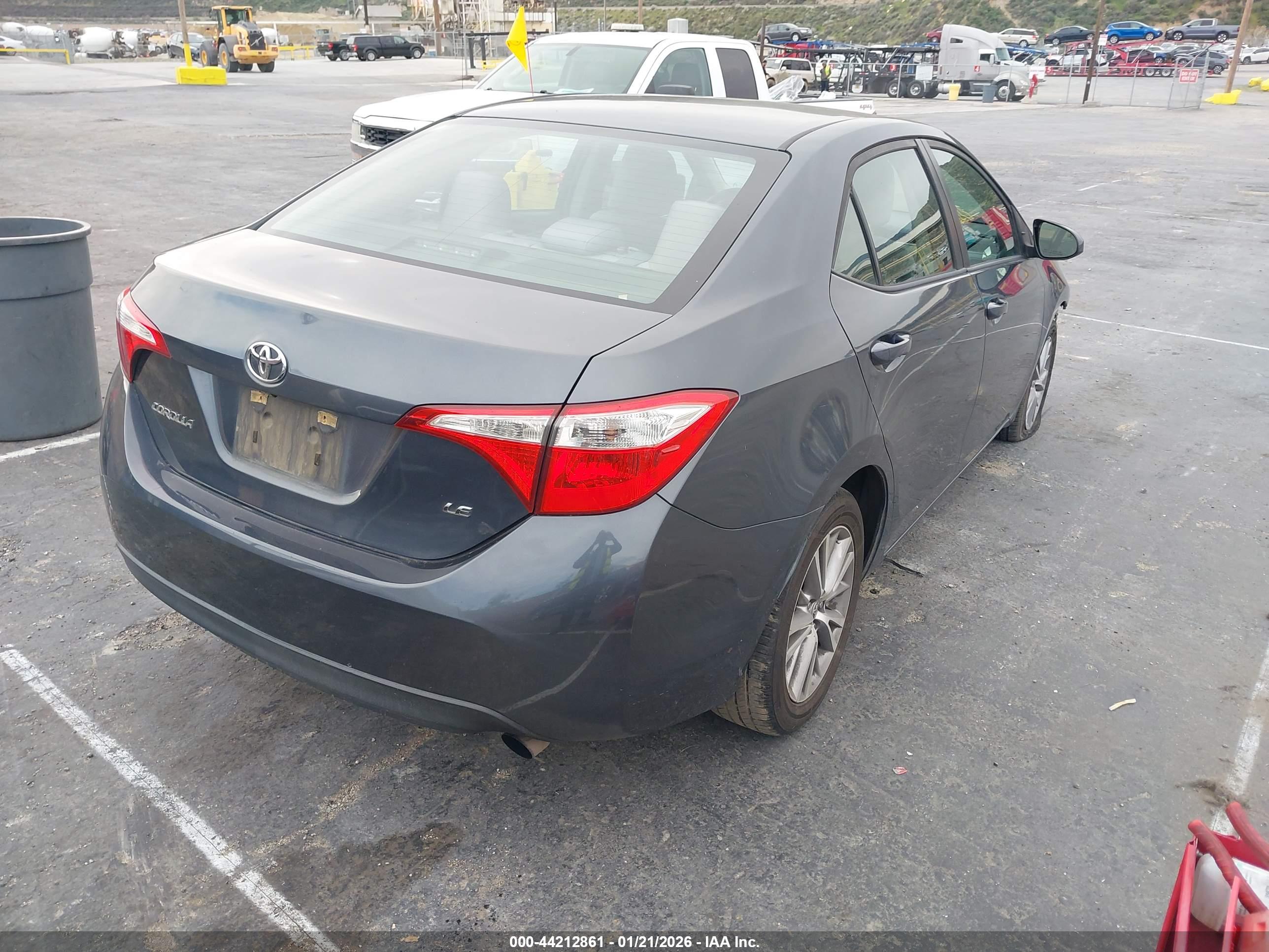 TOYOTA COROLLA image 4