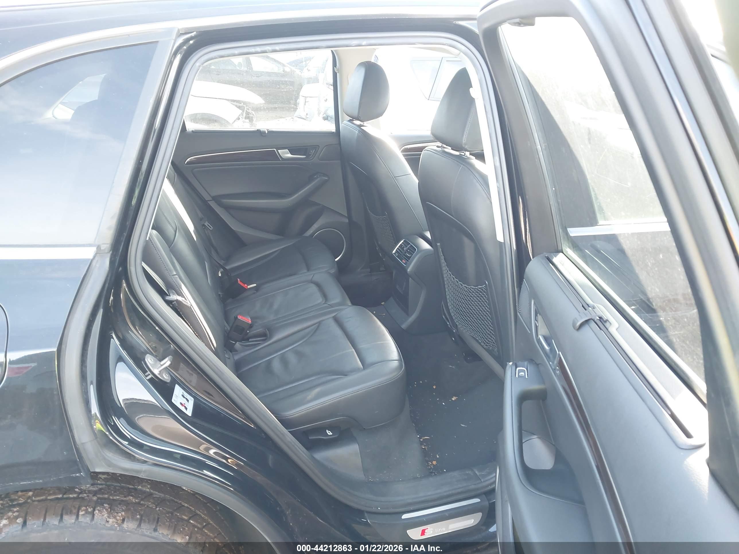 AUDI Q5 image 8