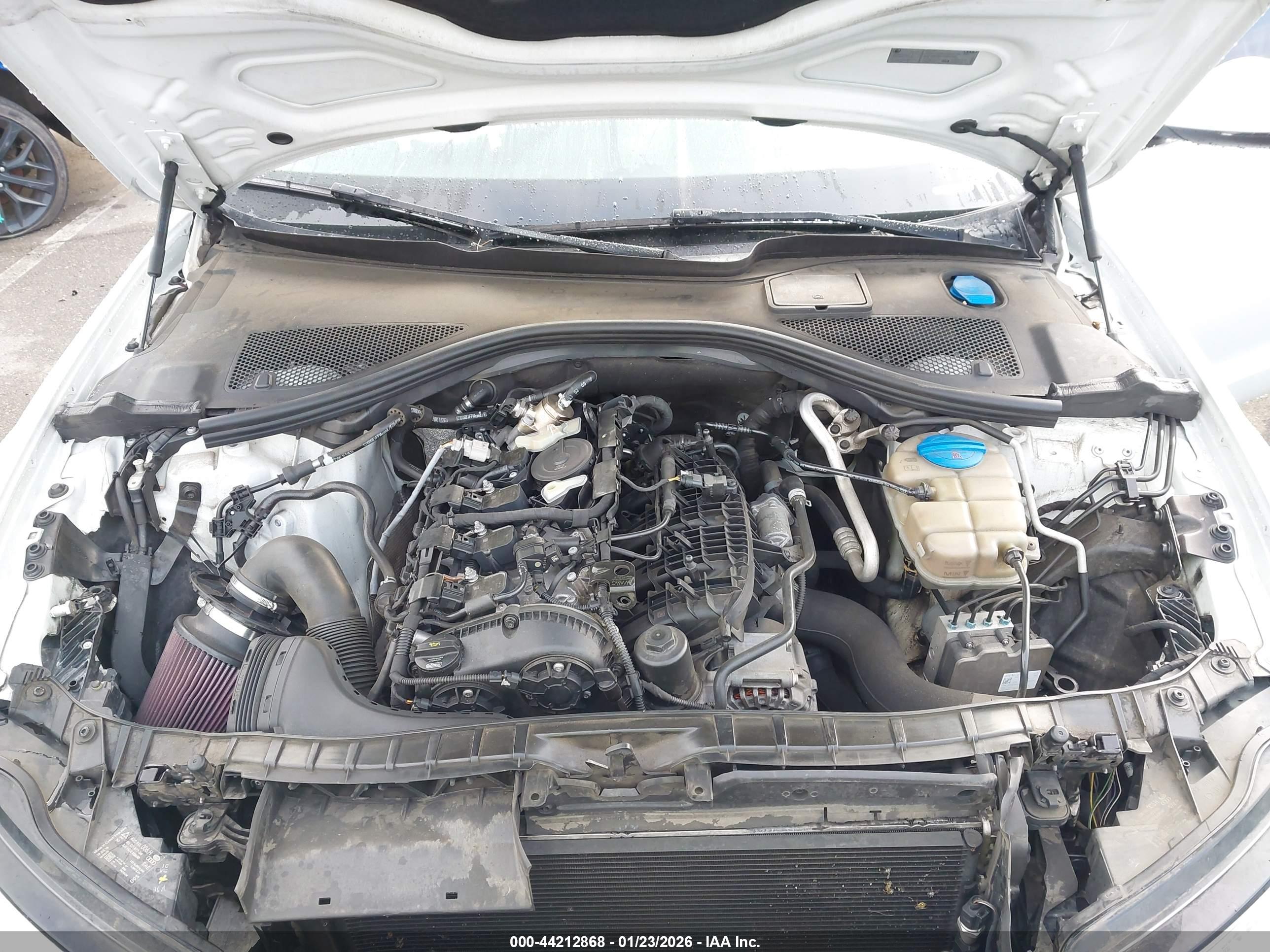 AUDI A6 image 10