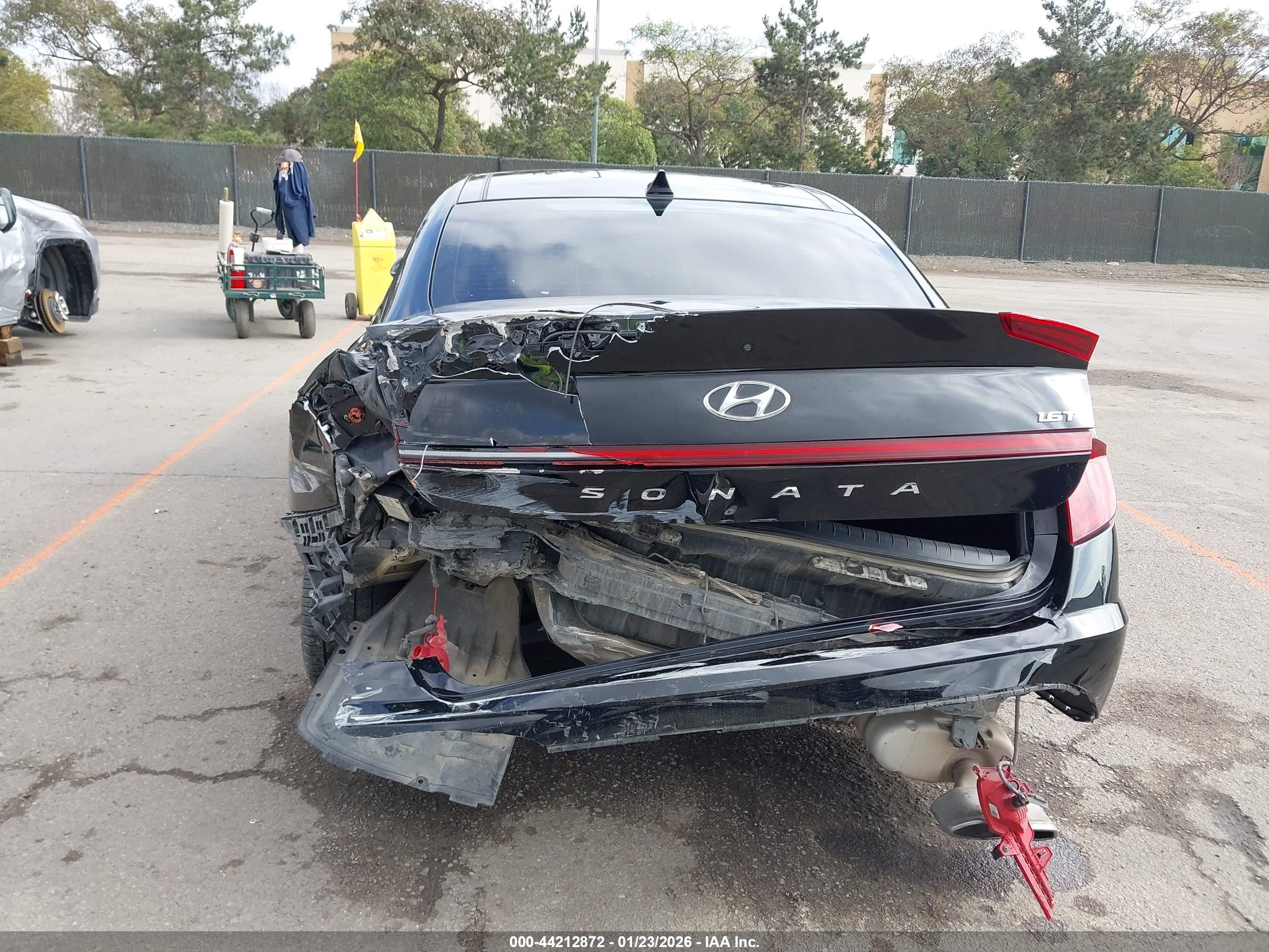 HYUNDAI SONATA image 6