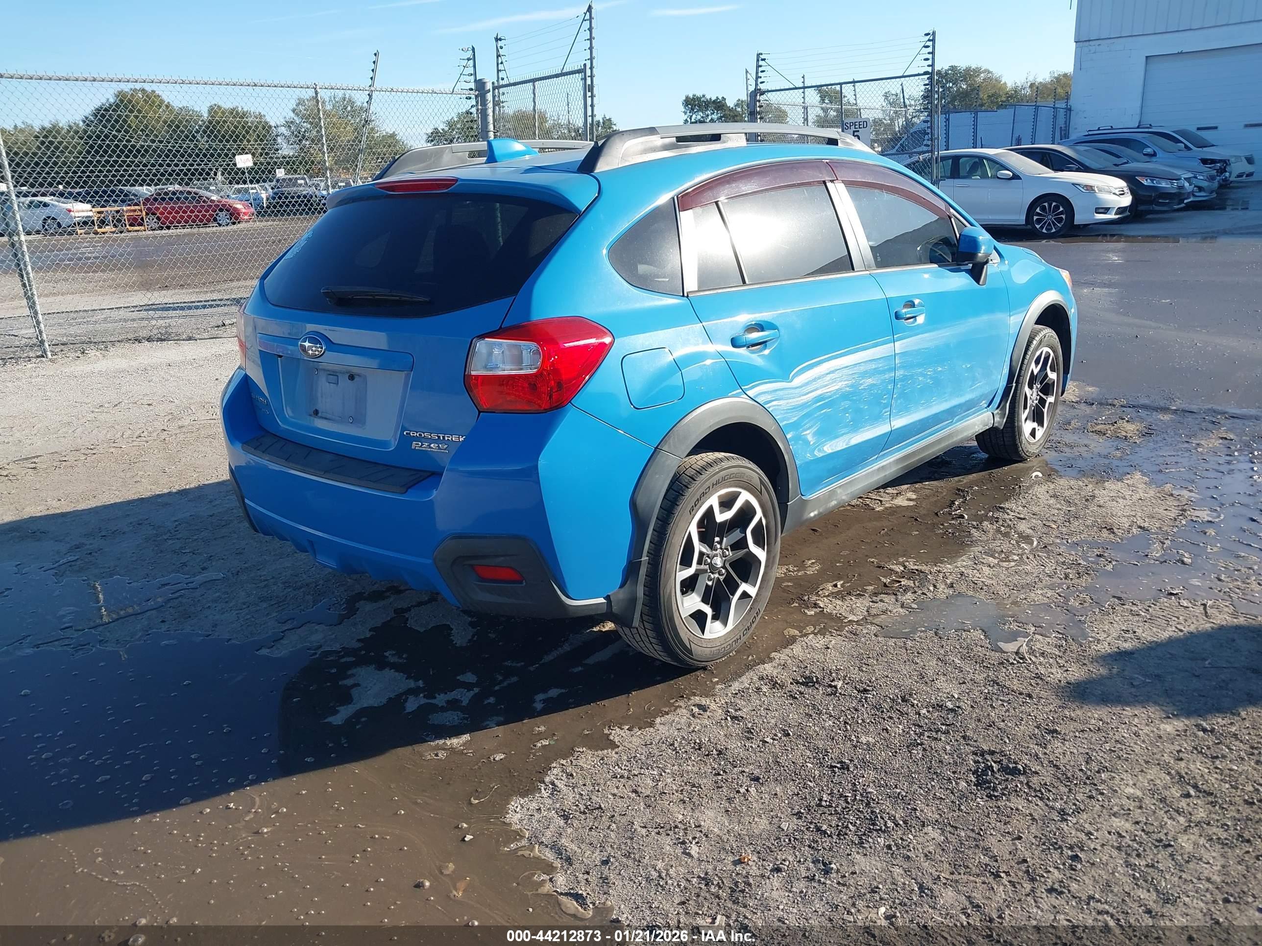SUBARU CROSSTREK image 4