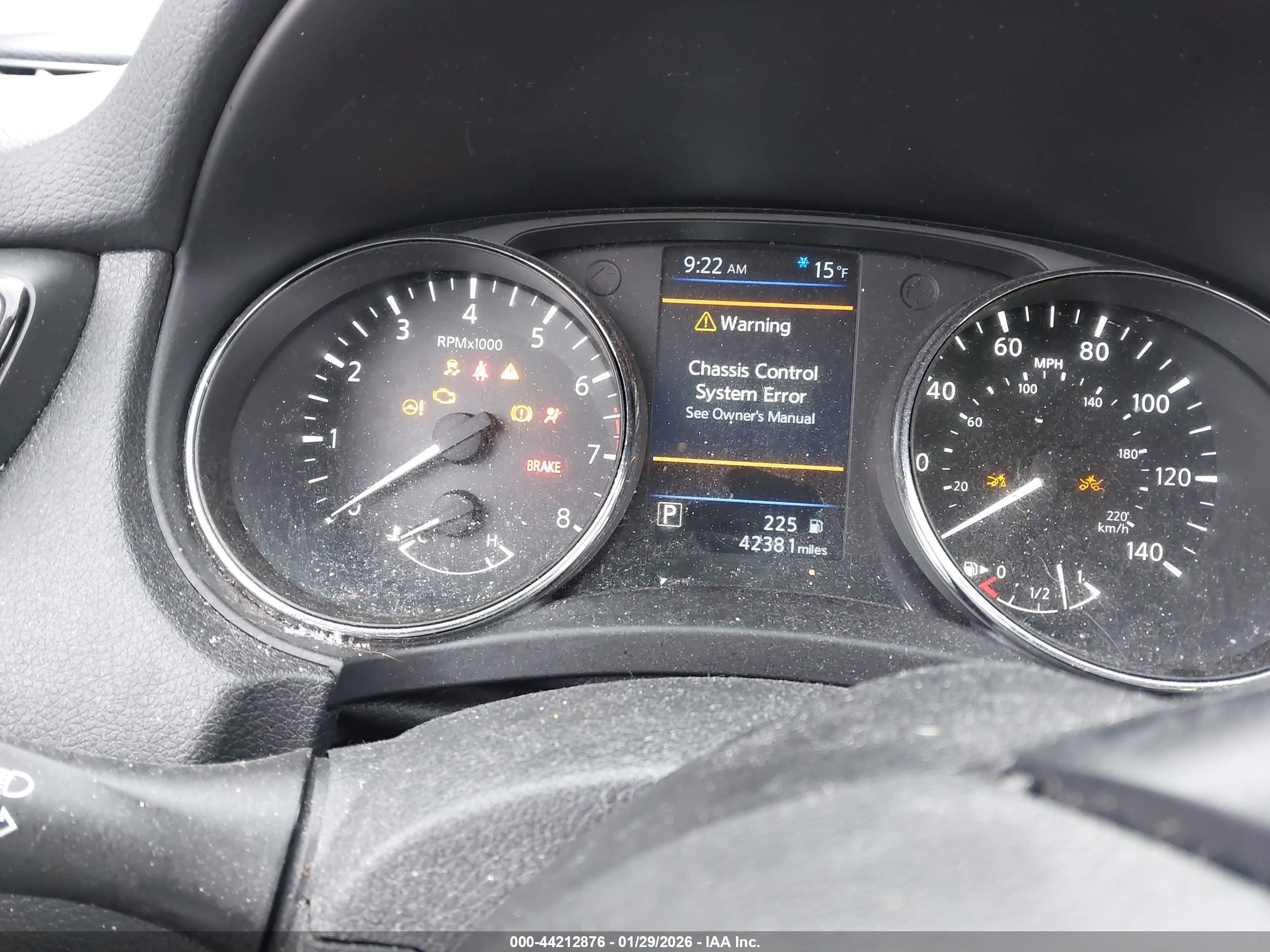 NISSAN ROGUE image 7