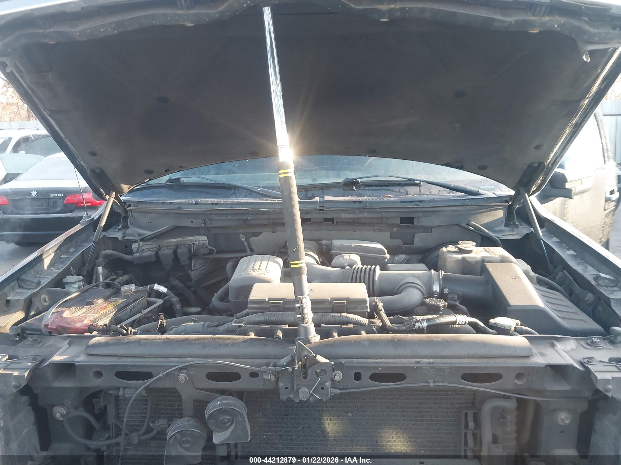 FORD F-150 image 10