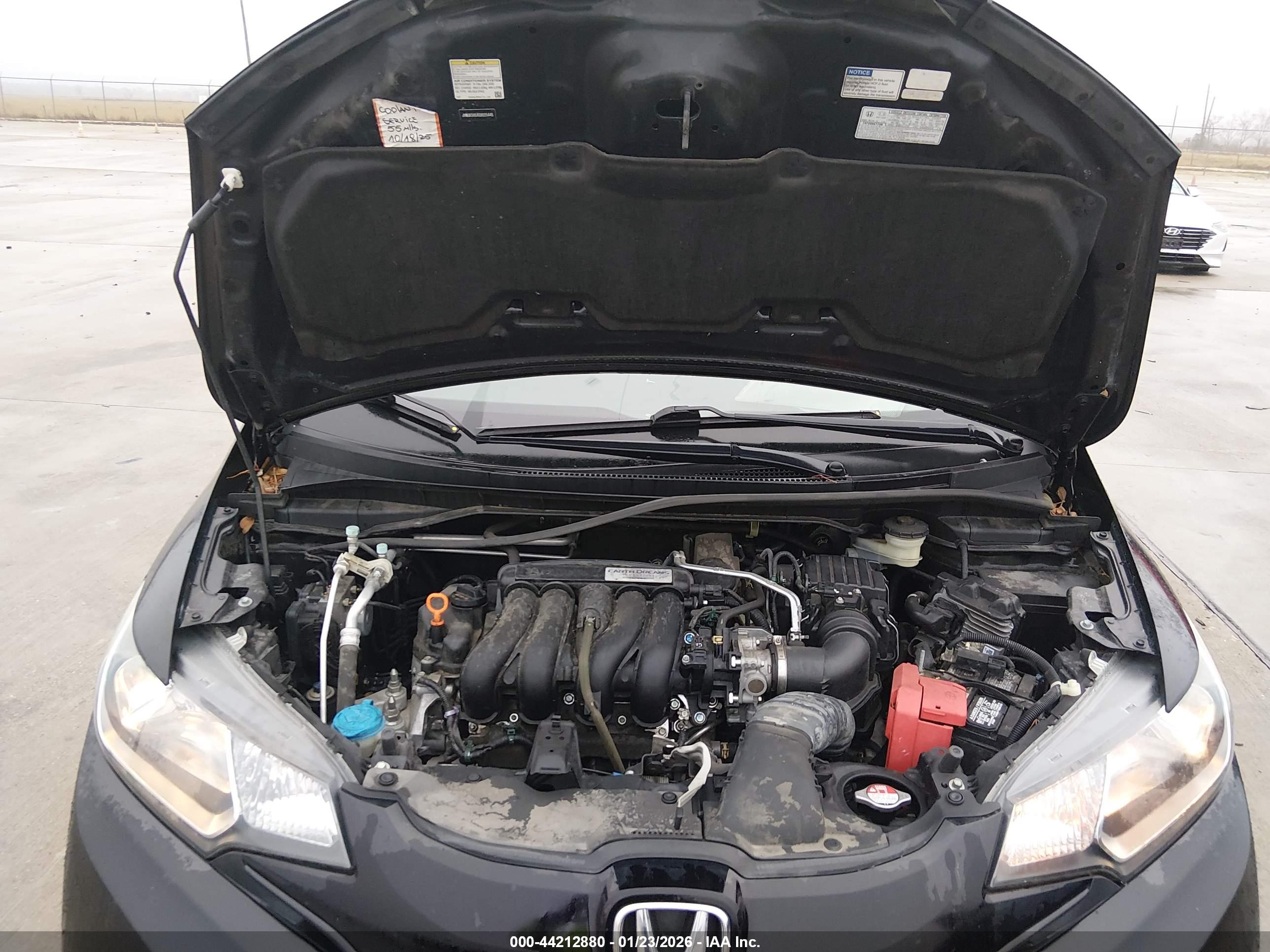 HONDA FIT image 10