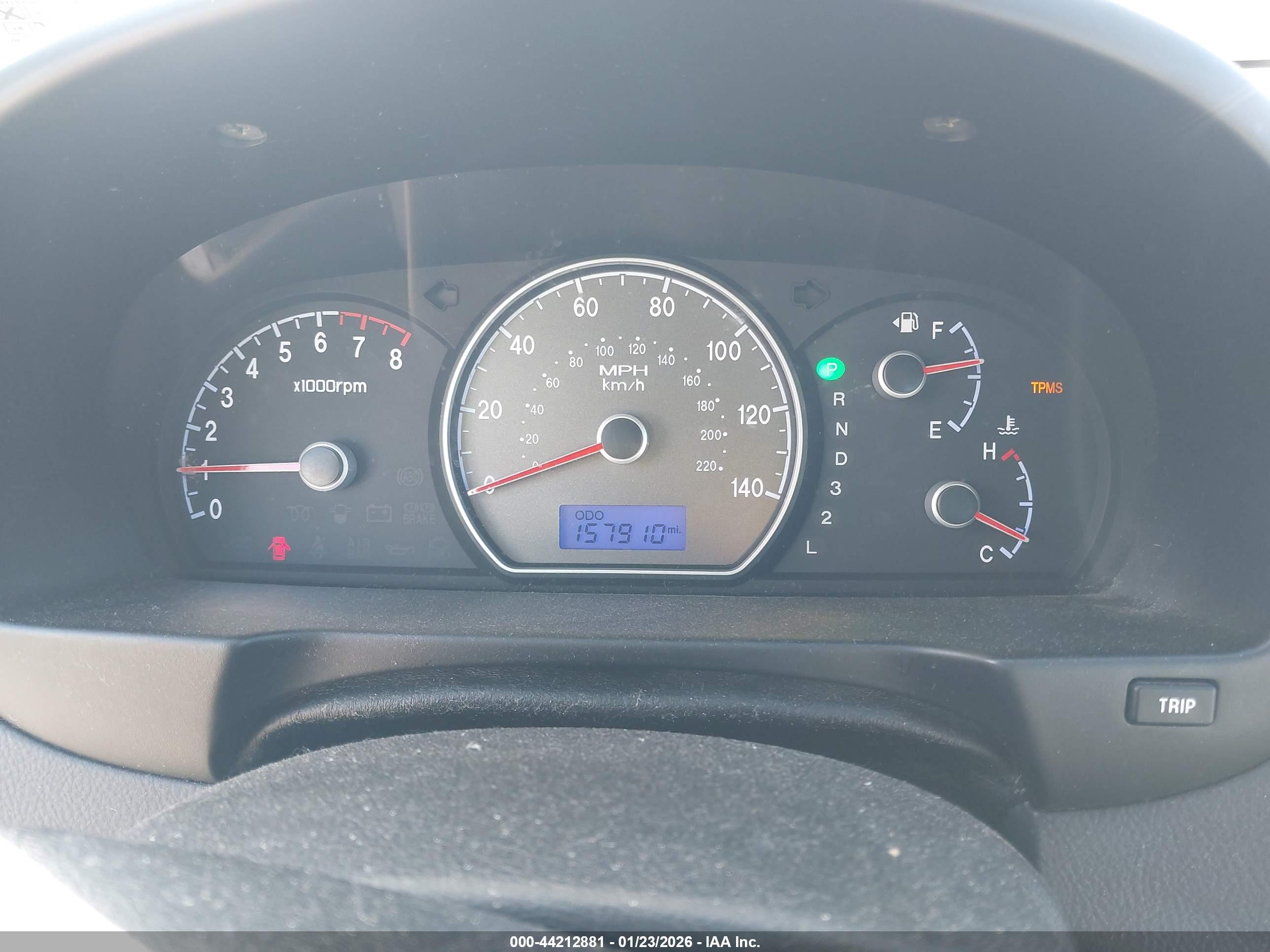 HYUNDAI ELANTRA image 7