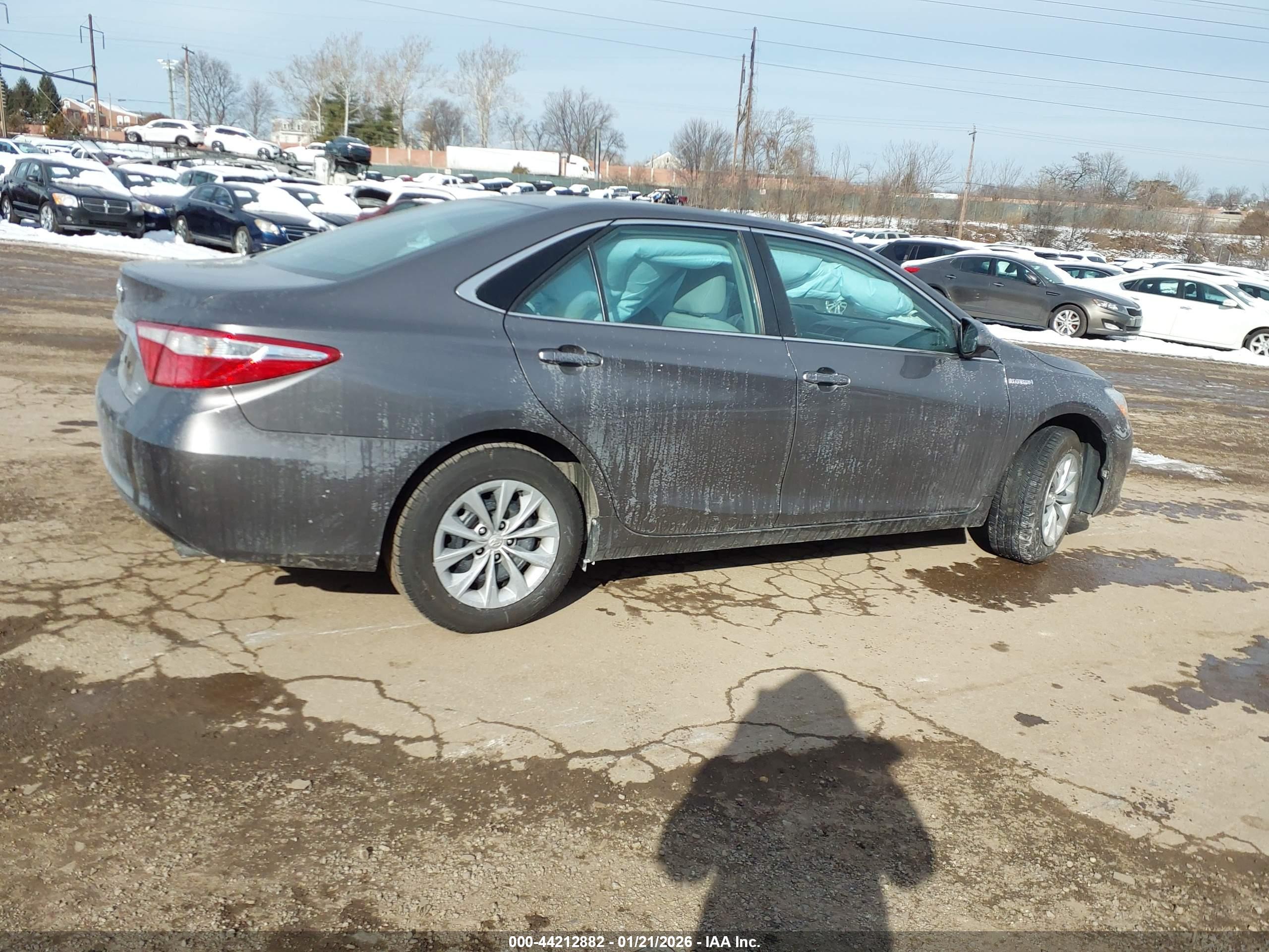 TOYOTA CAMRY image 4