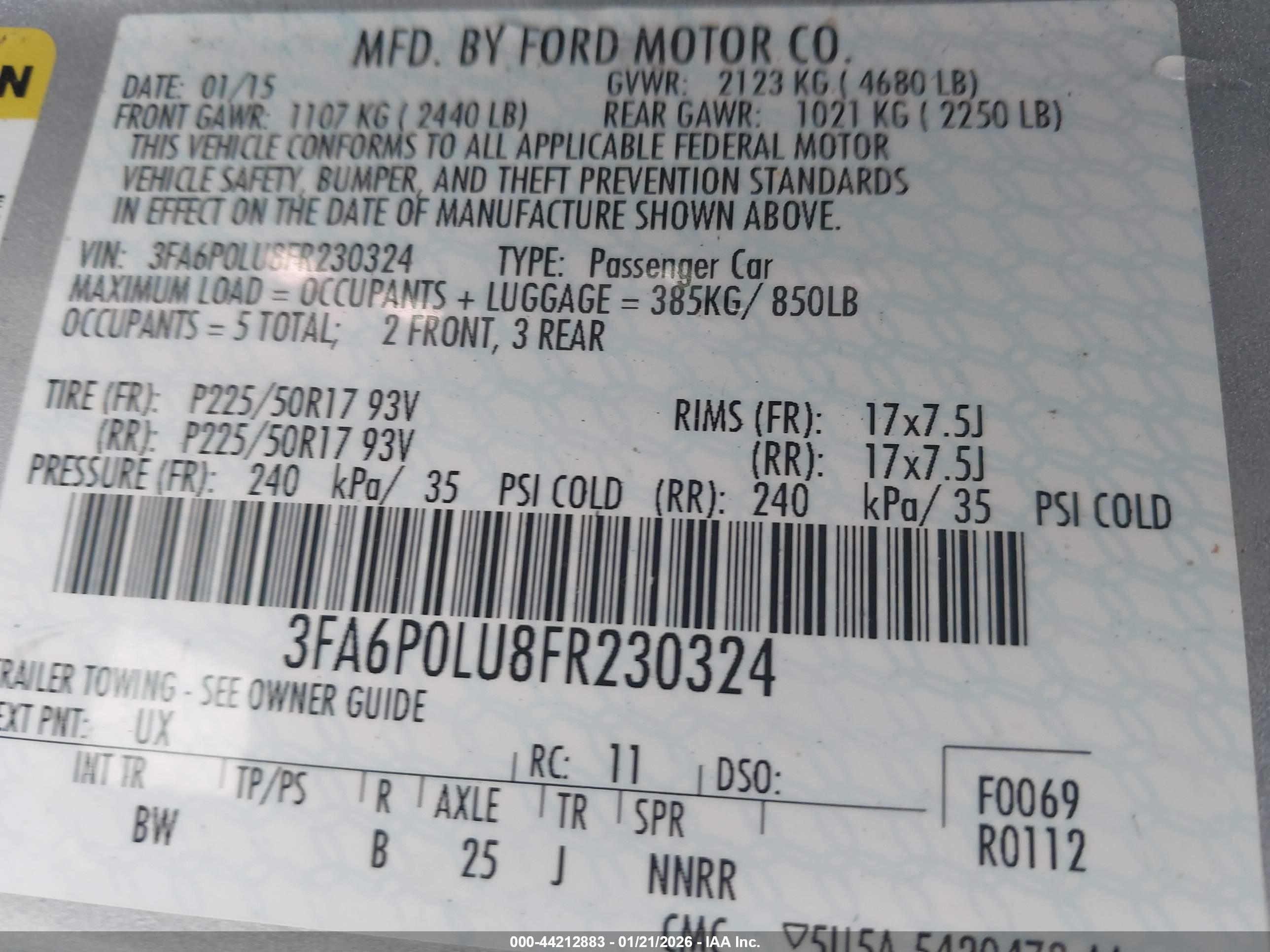 FORD FUSION image 9