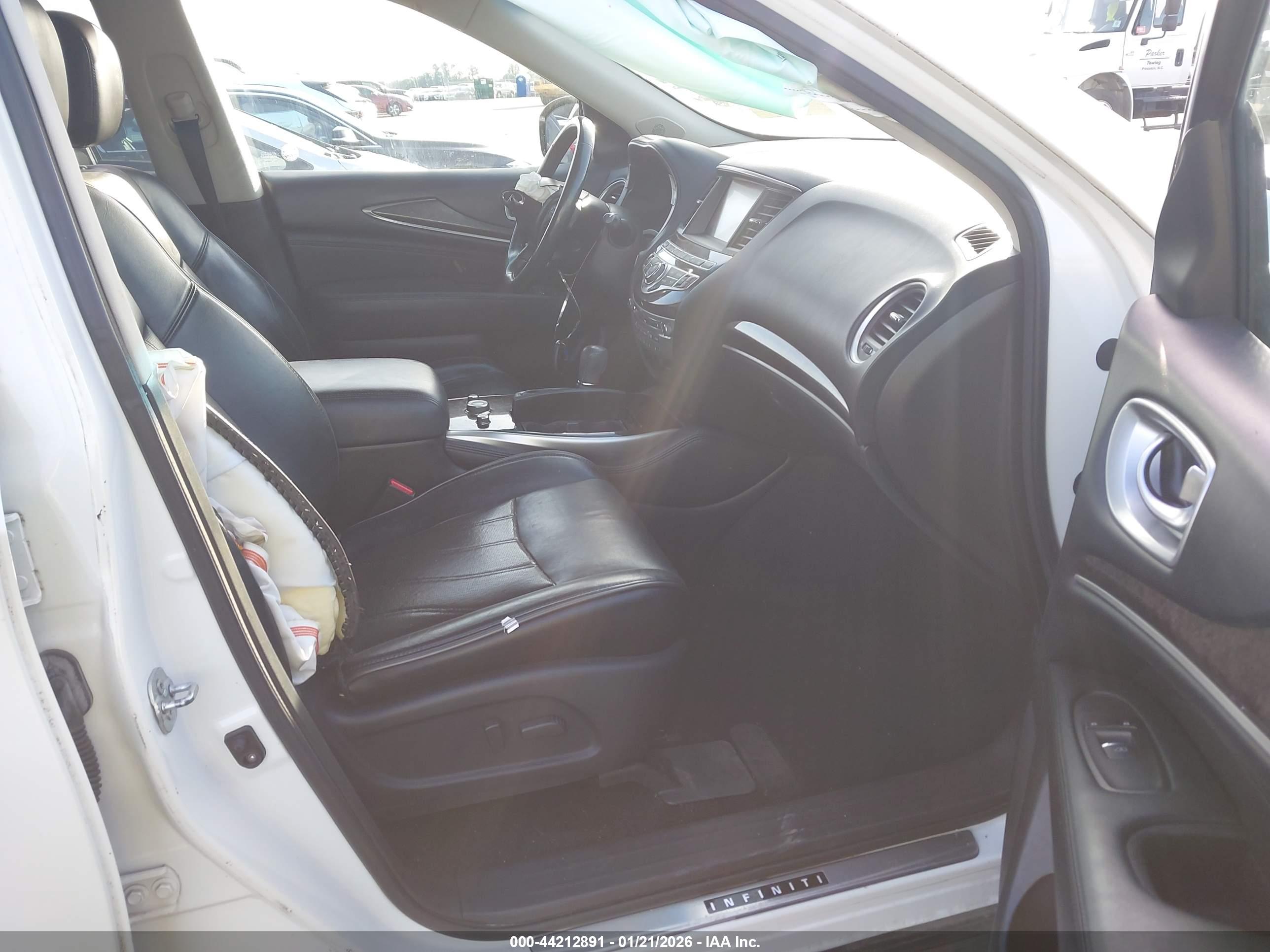 INFINITI QX60 image 5