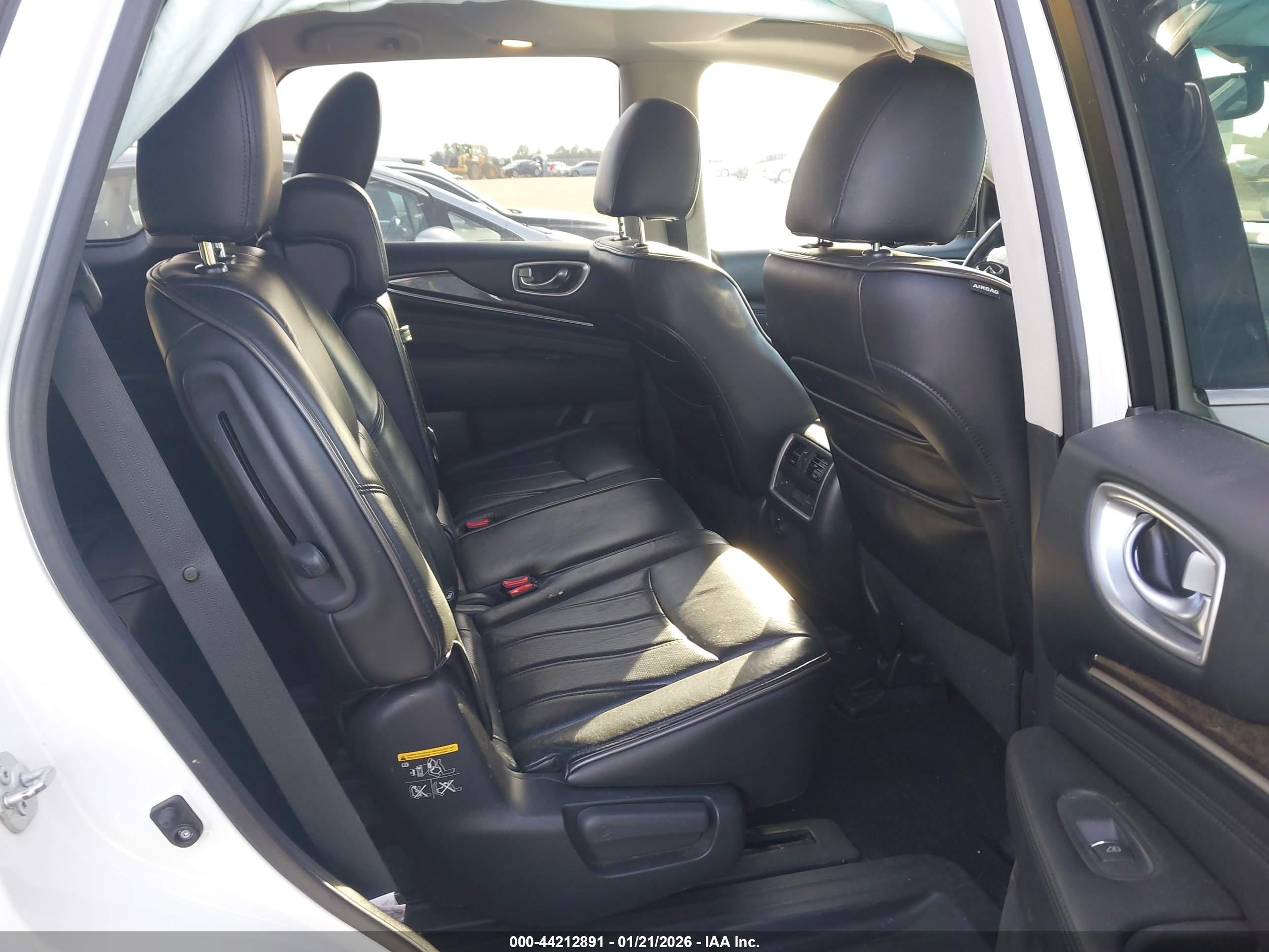 INFINITI QX60 image 8