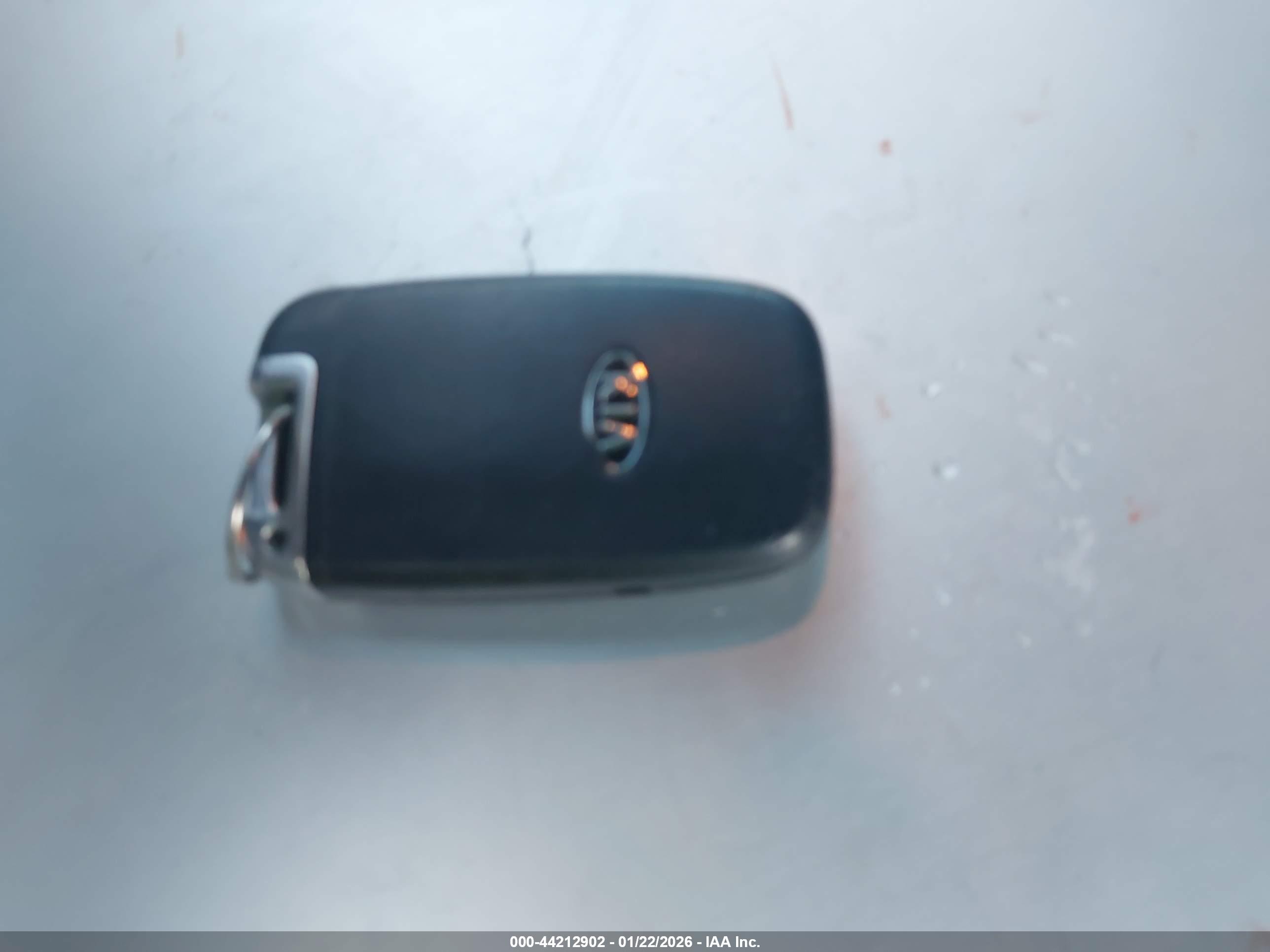 KIA SORENTO image 11