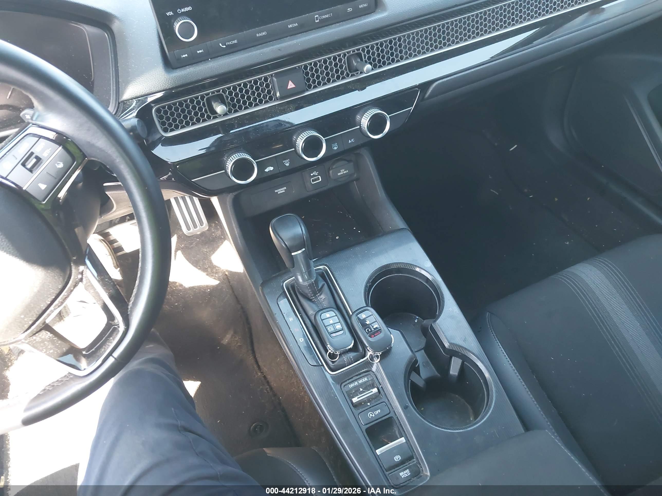 HONDA CIVIC image 11