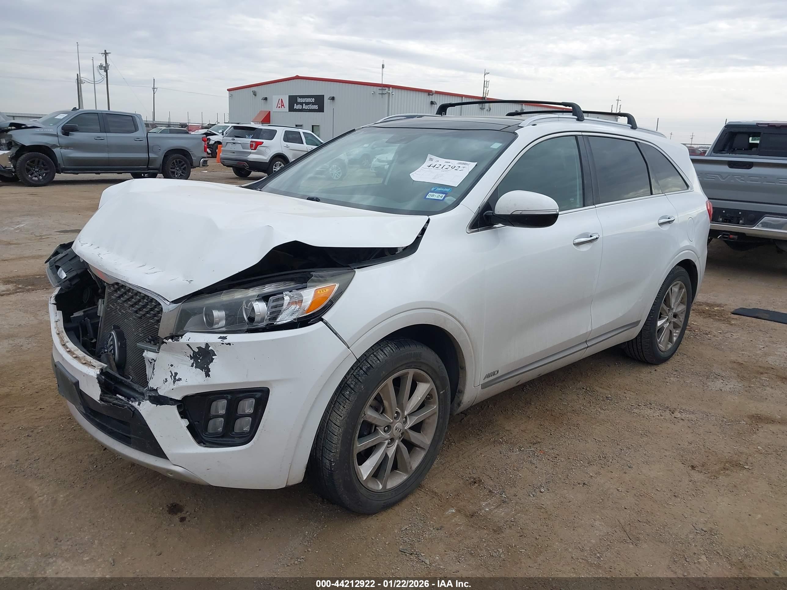 KIA SORENTO image 2
