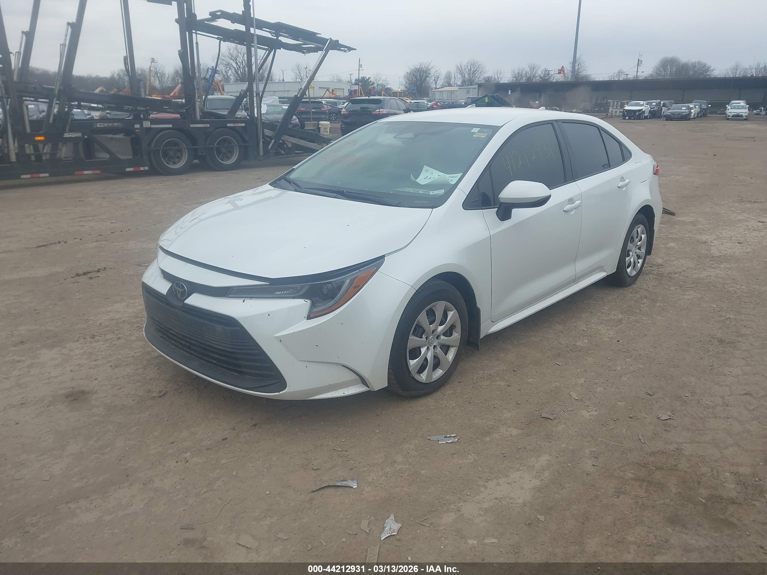TOYOTA COROLLA image 2