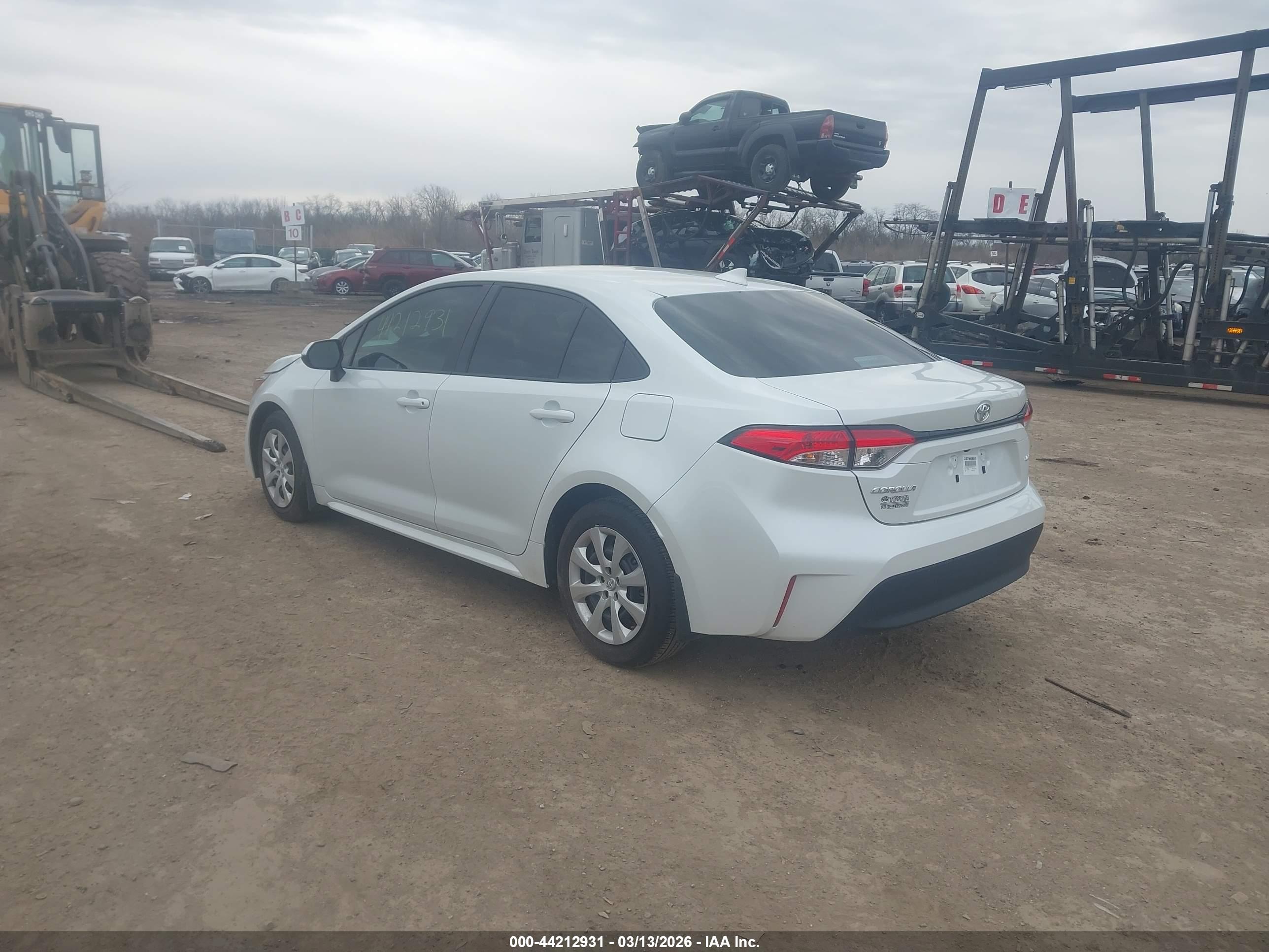 TOYOTA COROLLA image 3