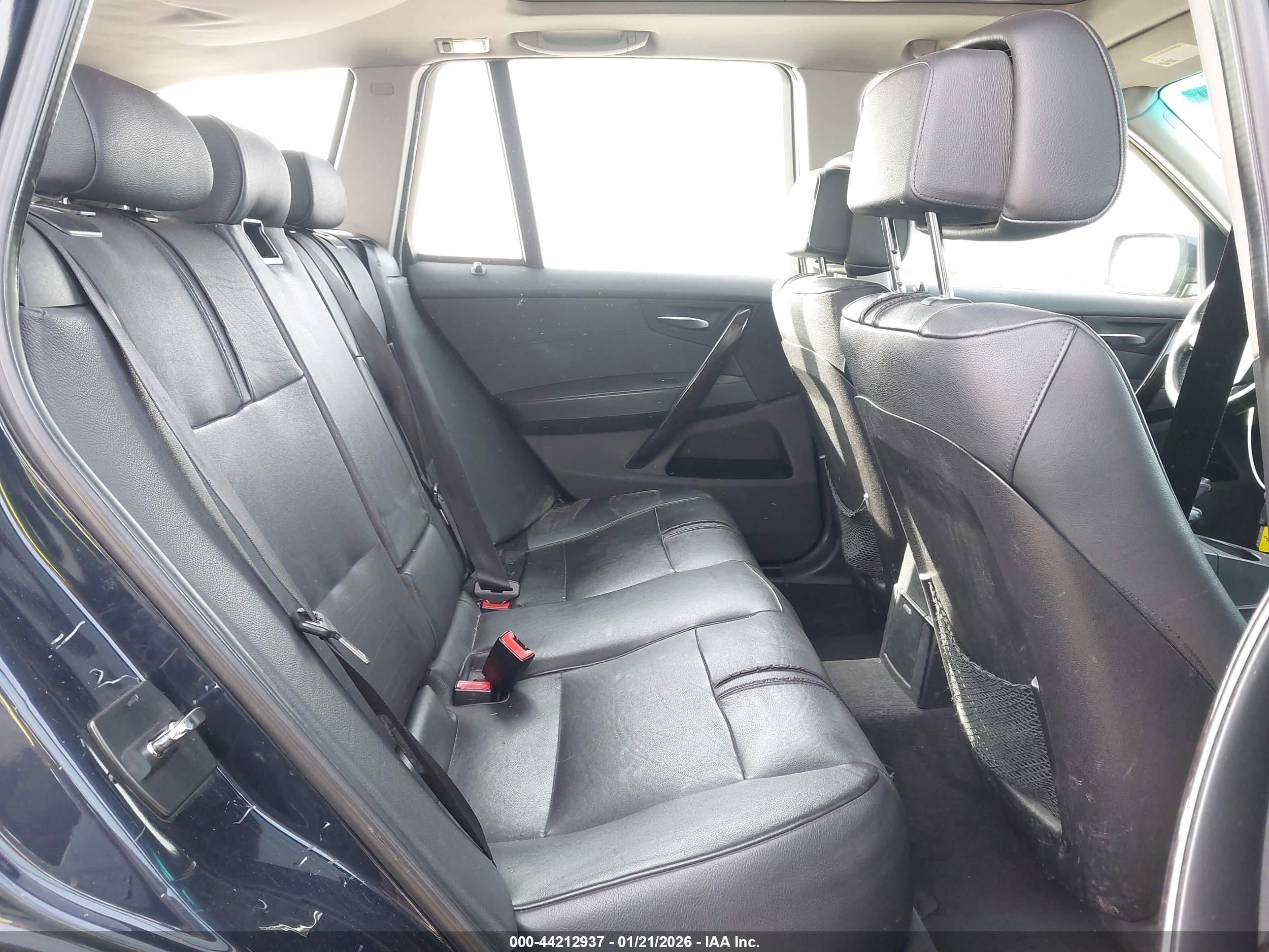 BMW X3 image 8