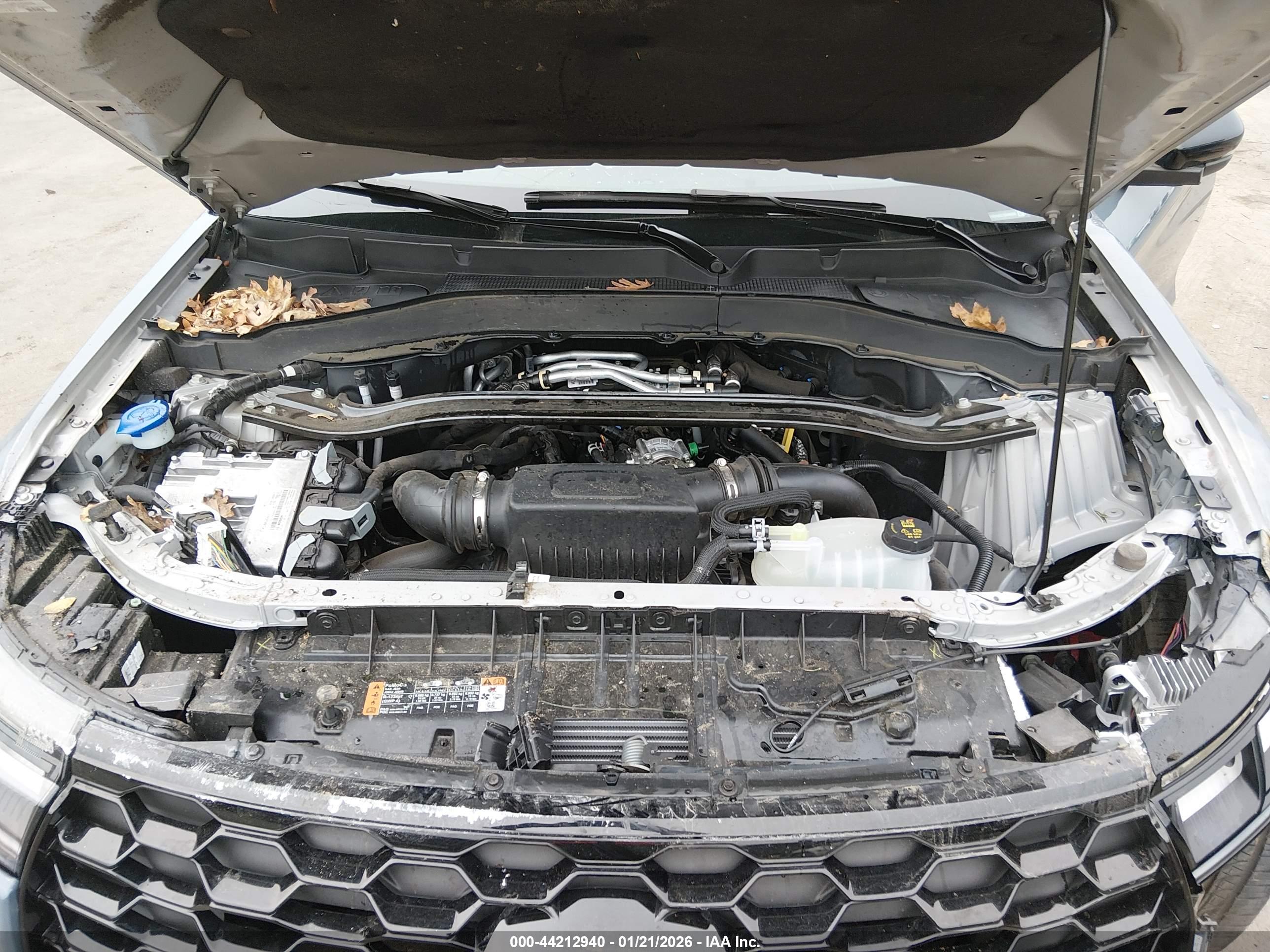 FORD EXPLORER image 10