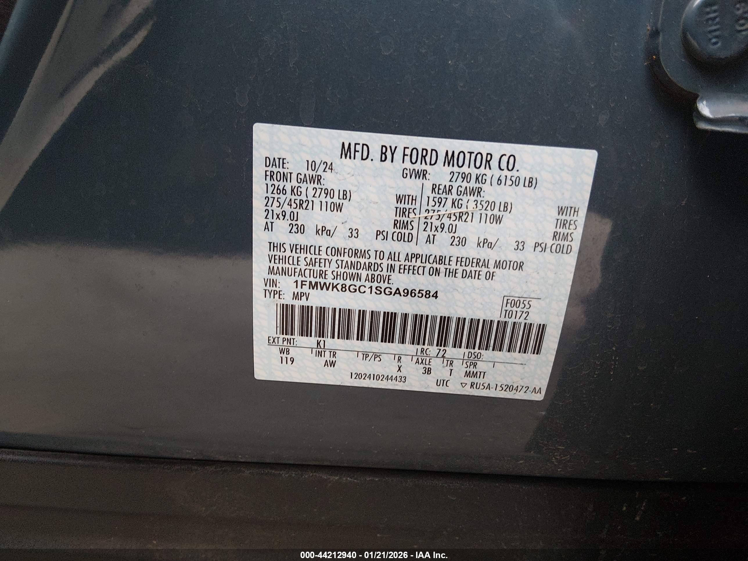 FORD EXPLORER image 9