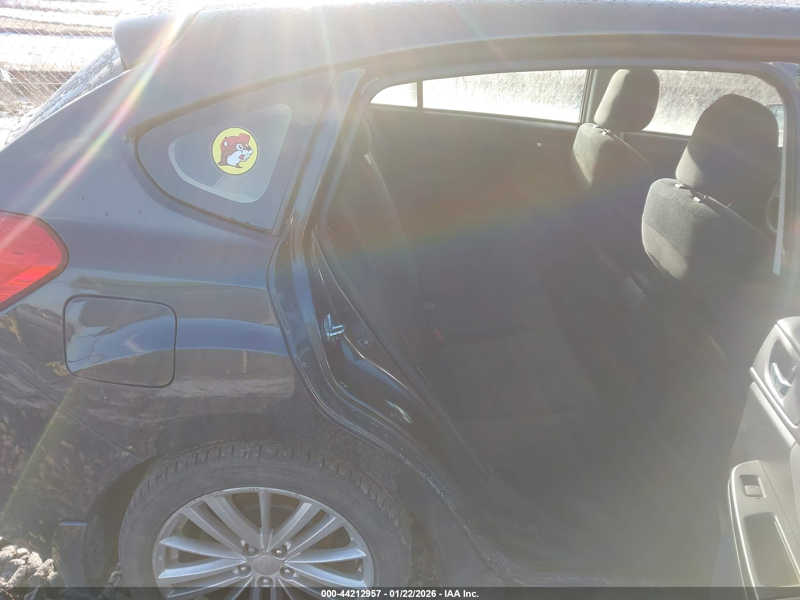 SUBARU IMPREZA image 8