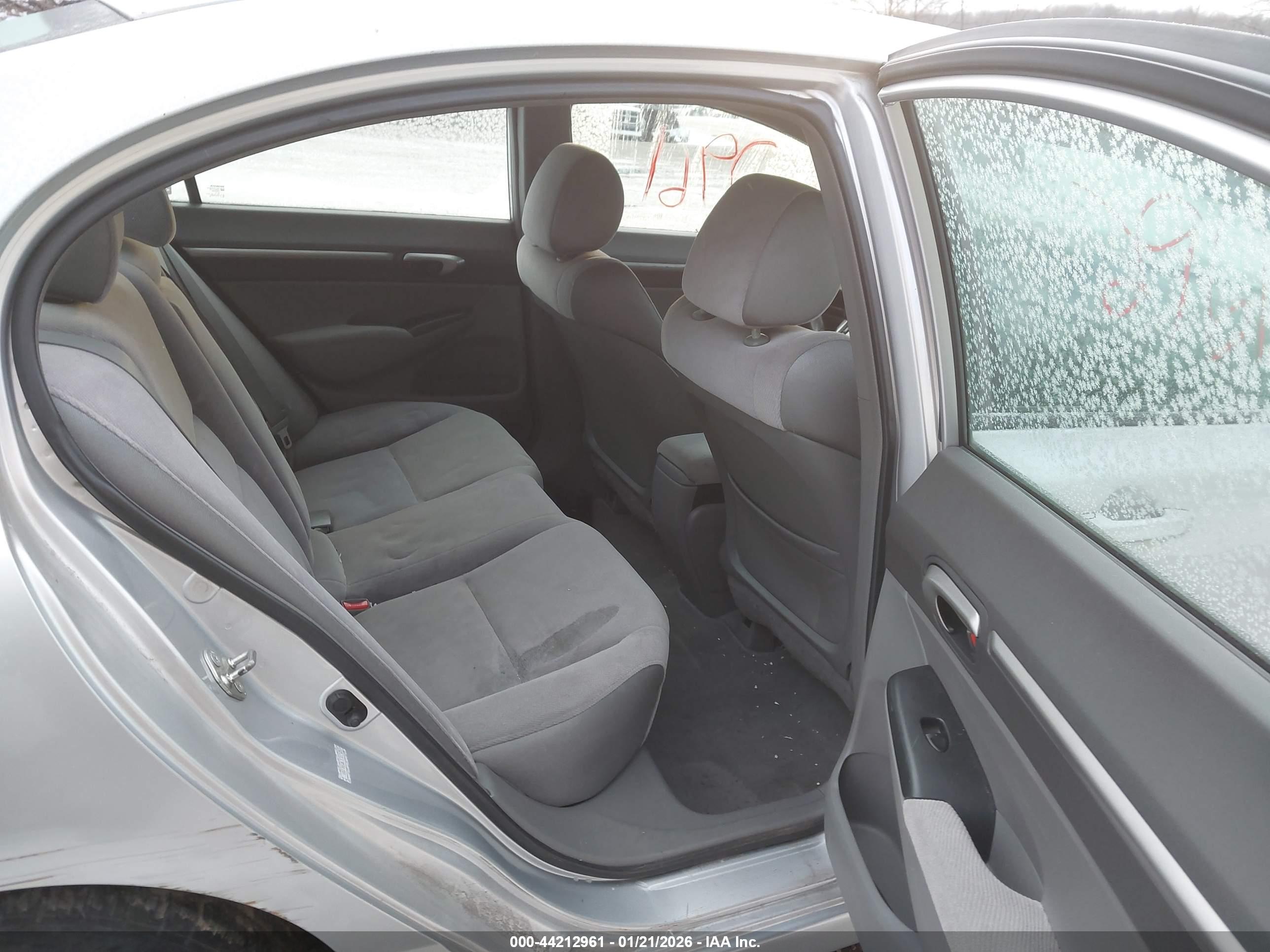 HONDA CIVIC image 8