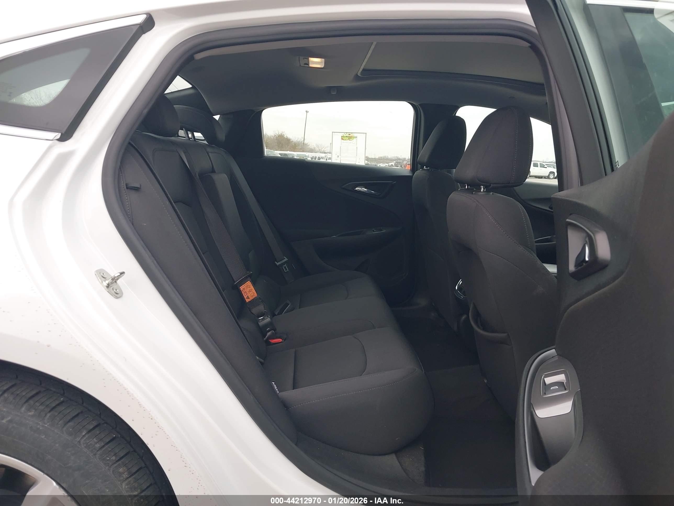 CHEVROLET MALIBU image 8