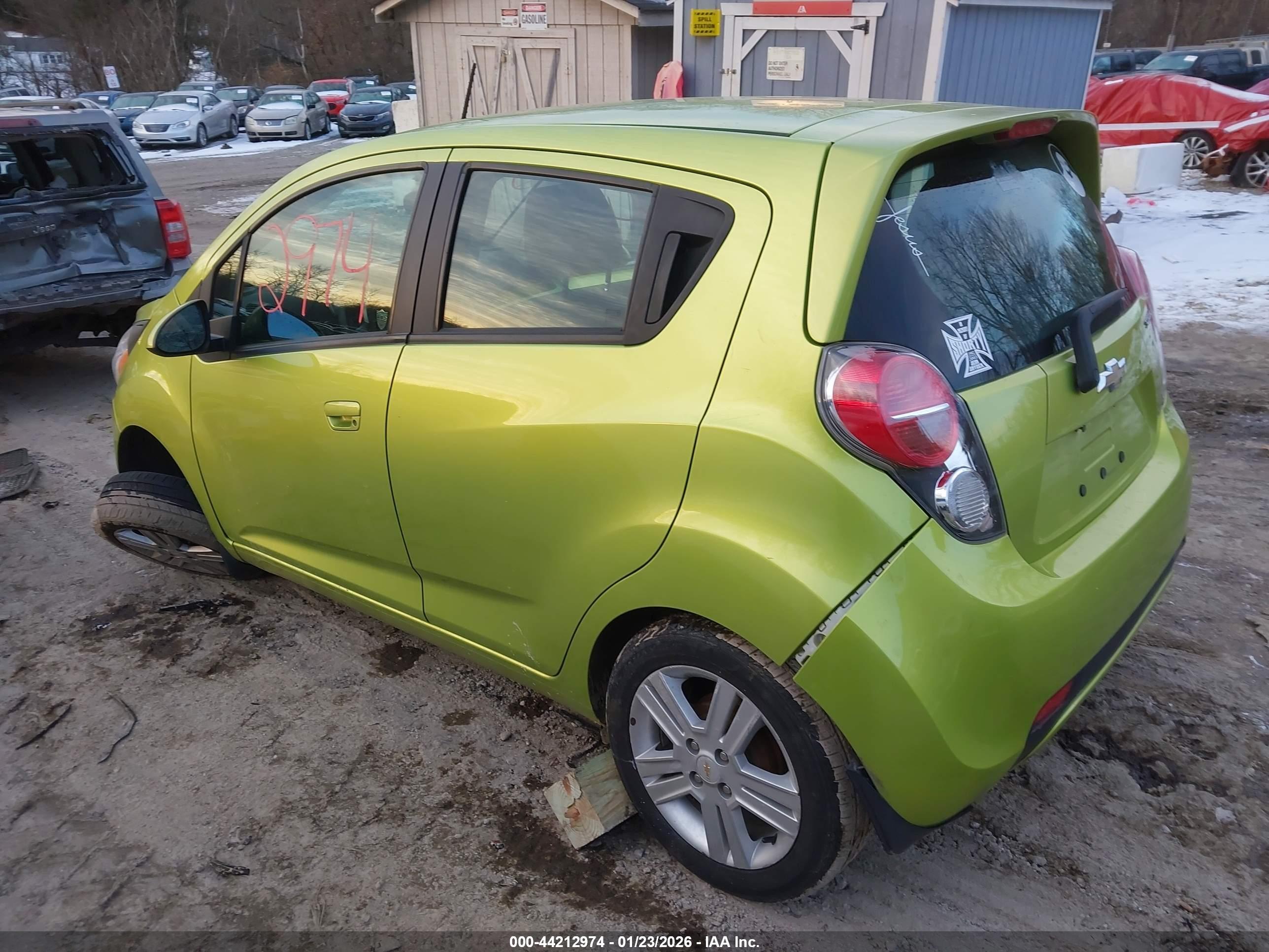 CHEVROLET SPARK image 3