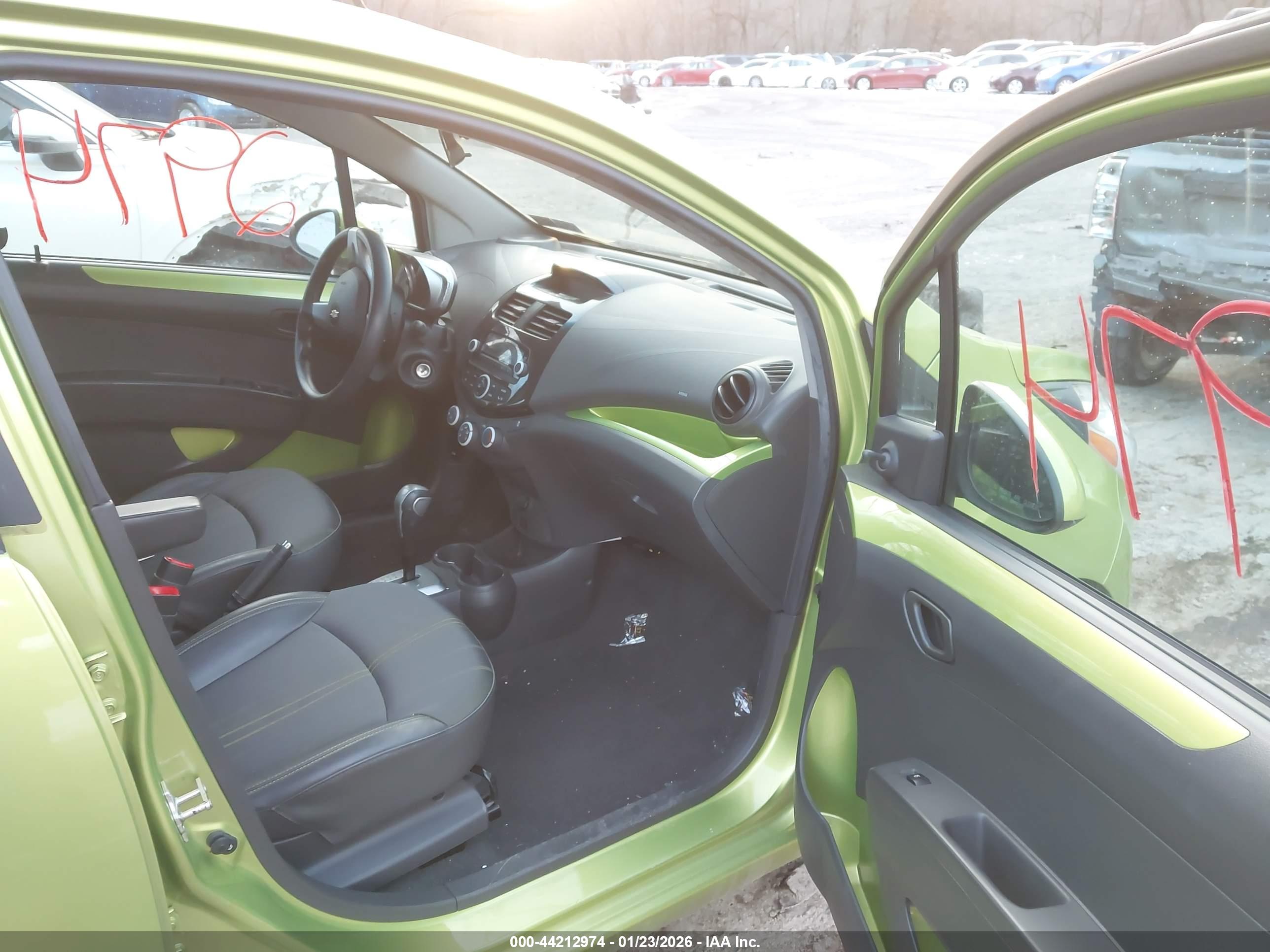 CHEVROLET SPARK image 5