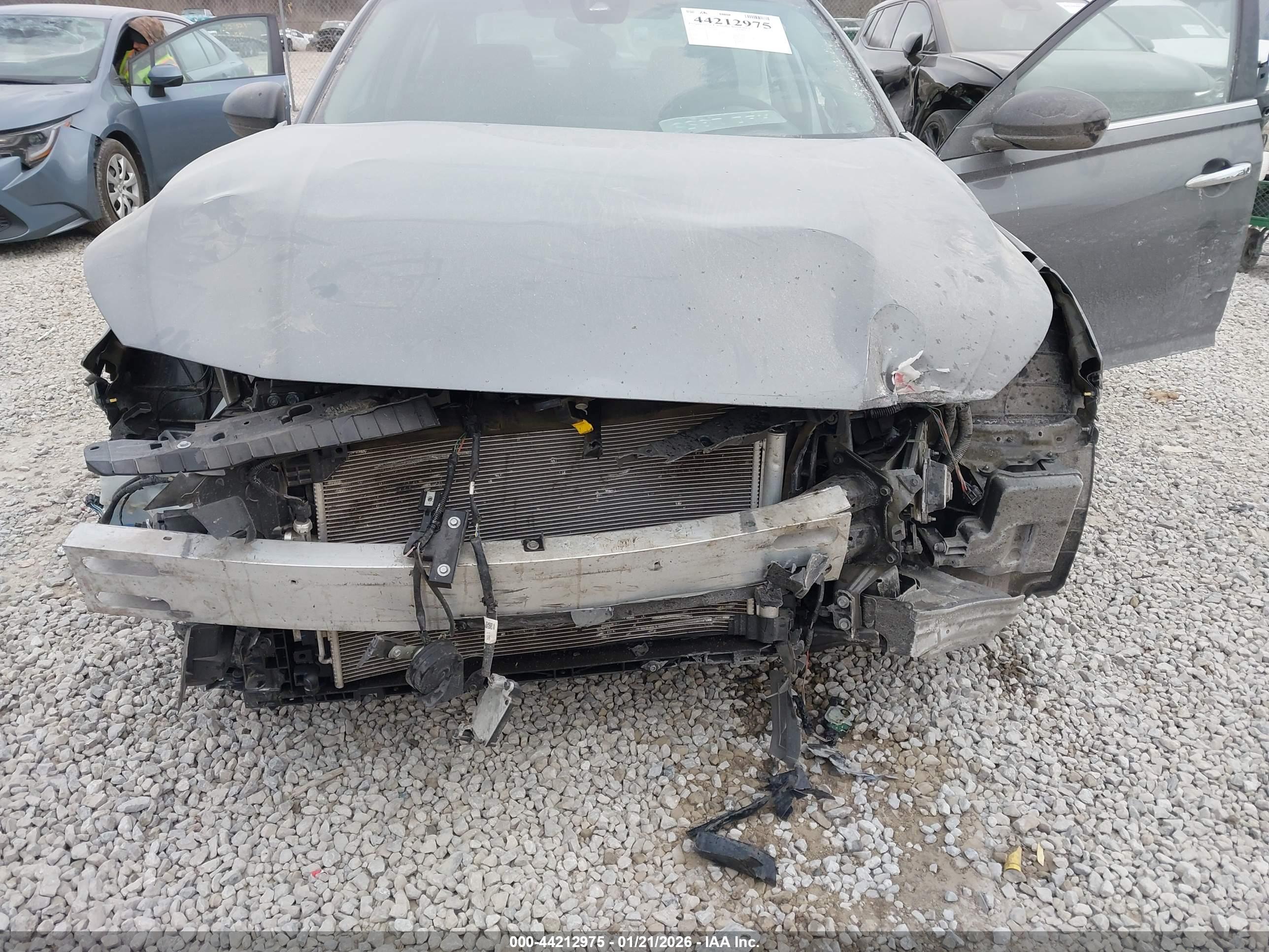 NISSAN ALTIMA image 6