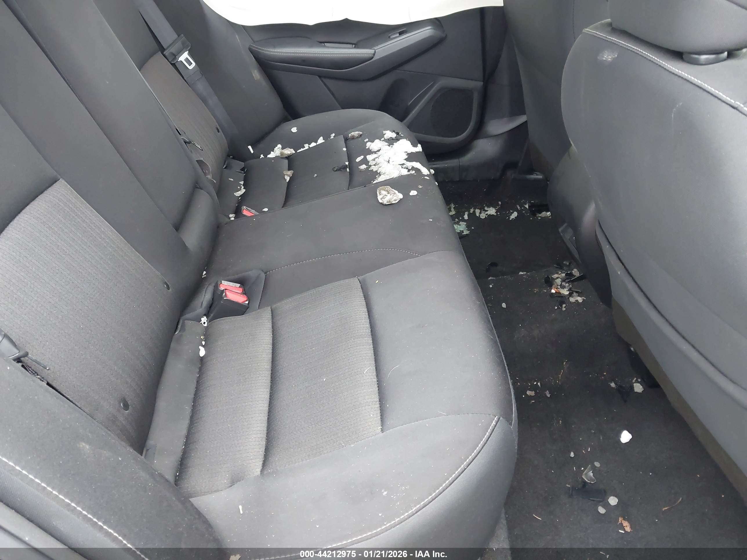 NISSAN ALTIMA image 8