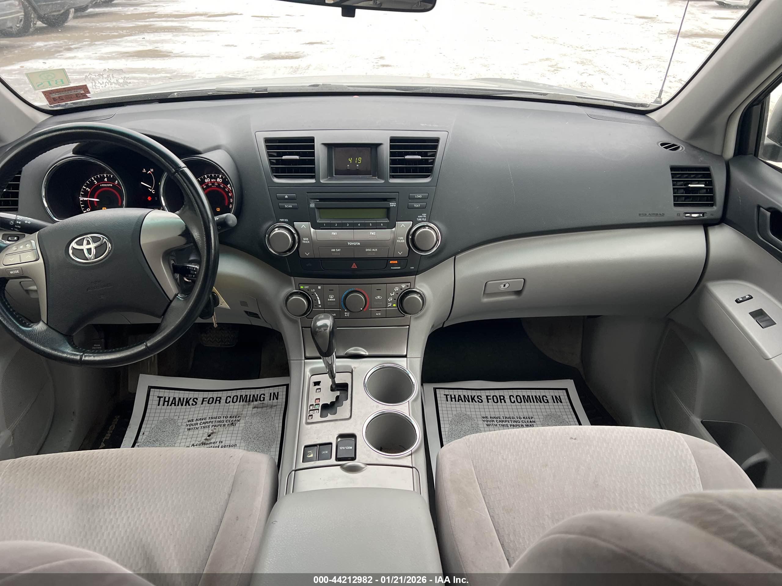 TOYOTA HIGHLANDER image 6