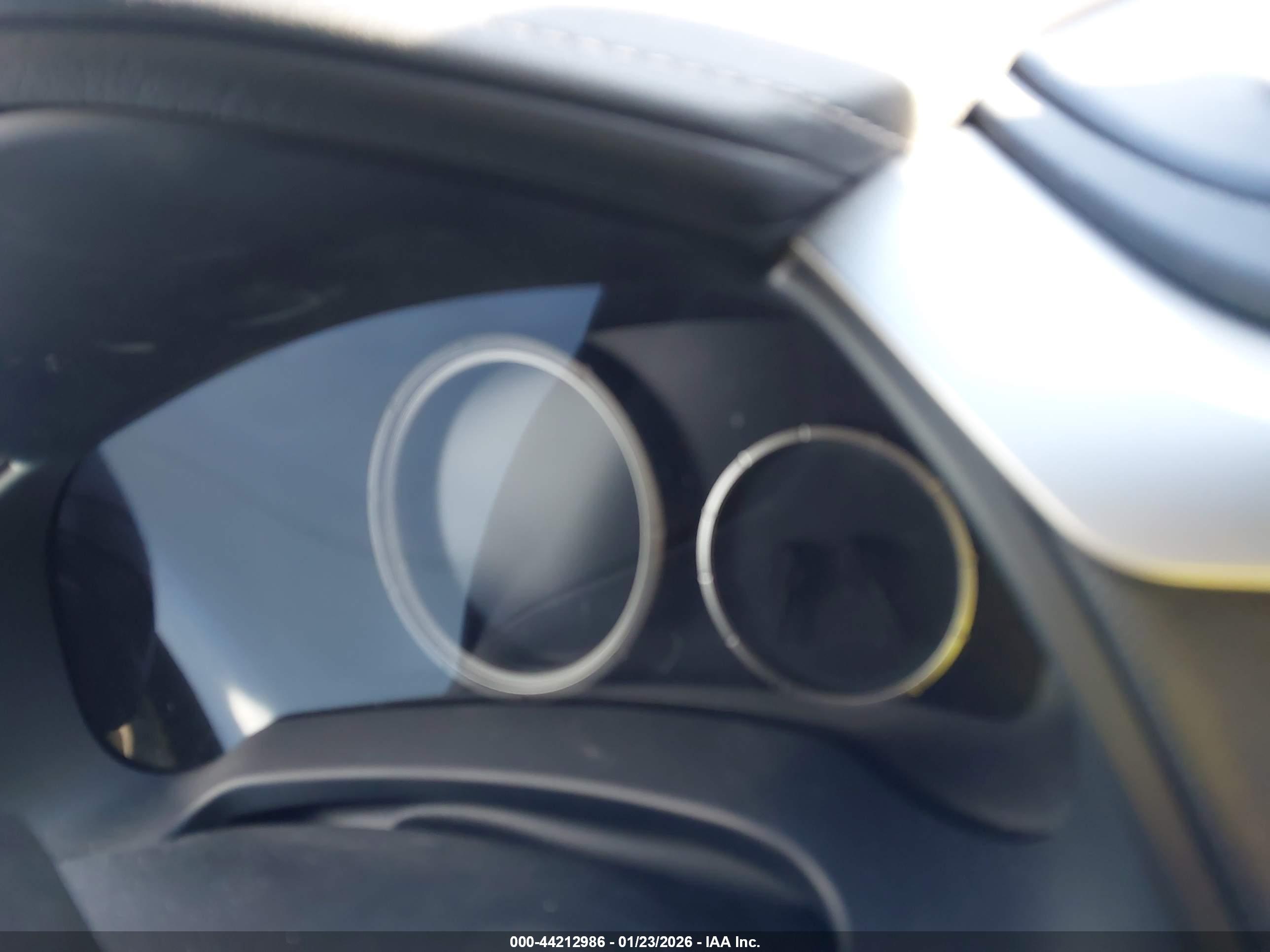 LEXUS RX image 7