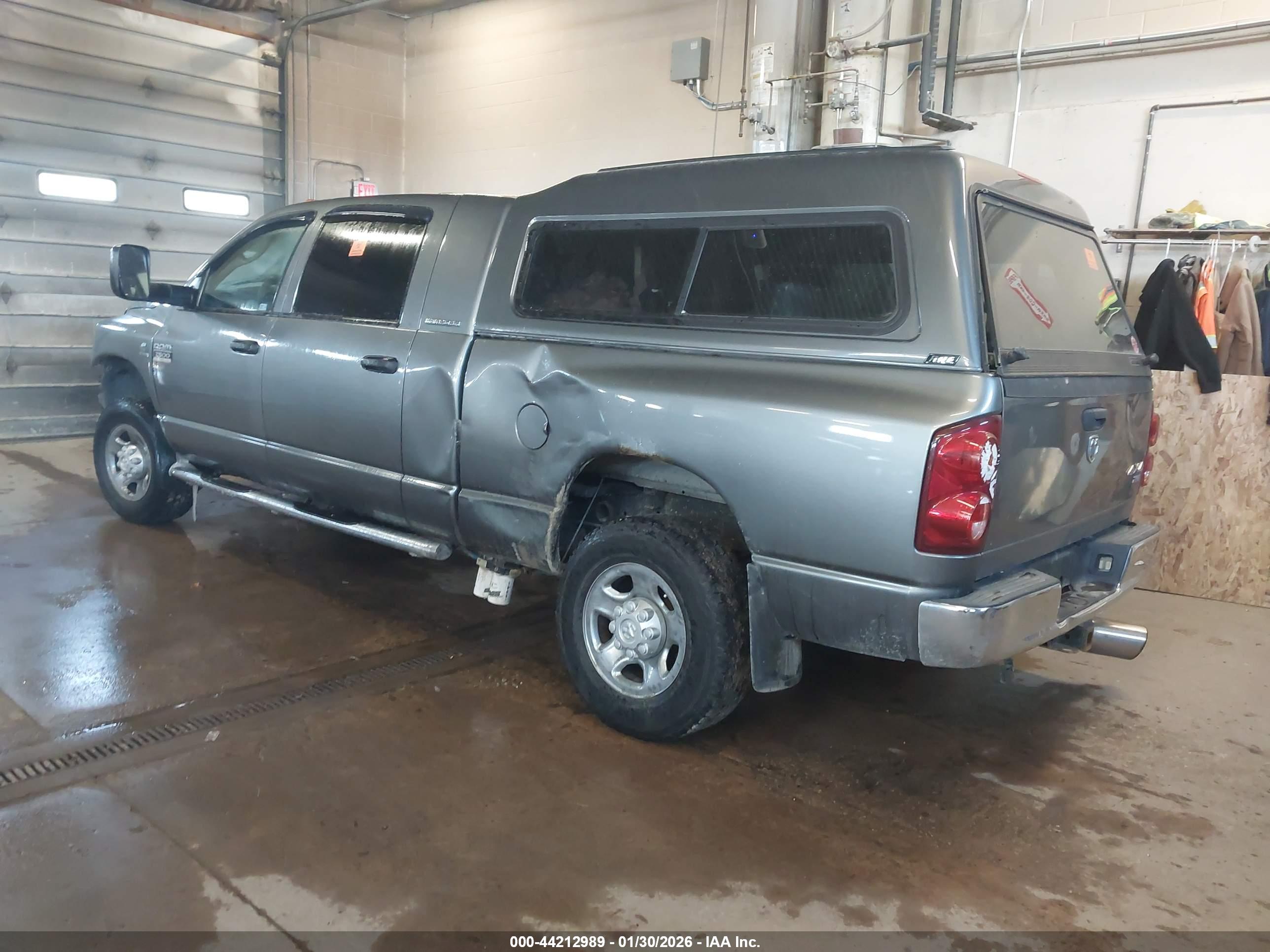 DODGE RAM image 3