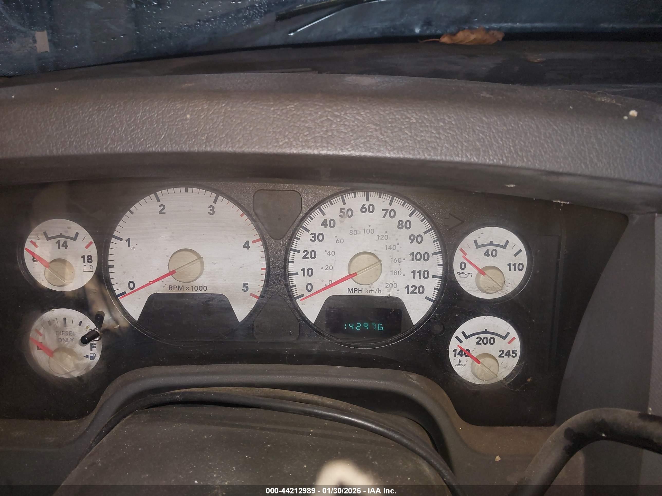 DODGE RAM image 7