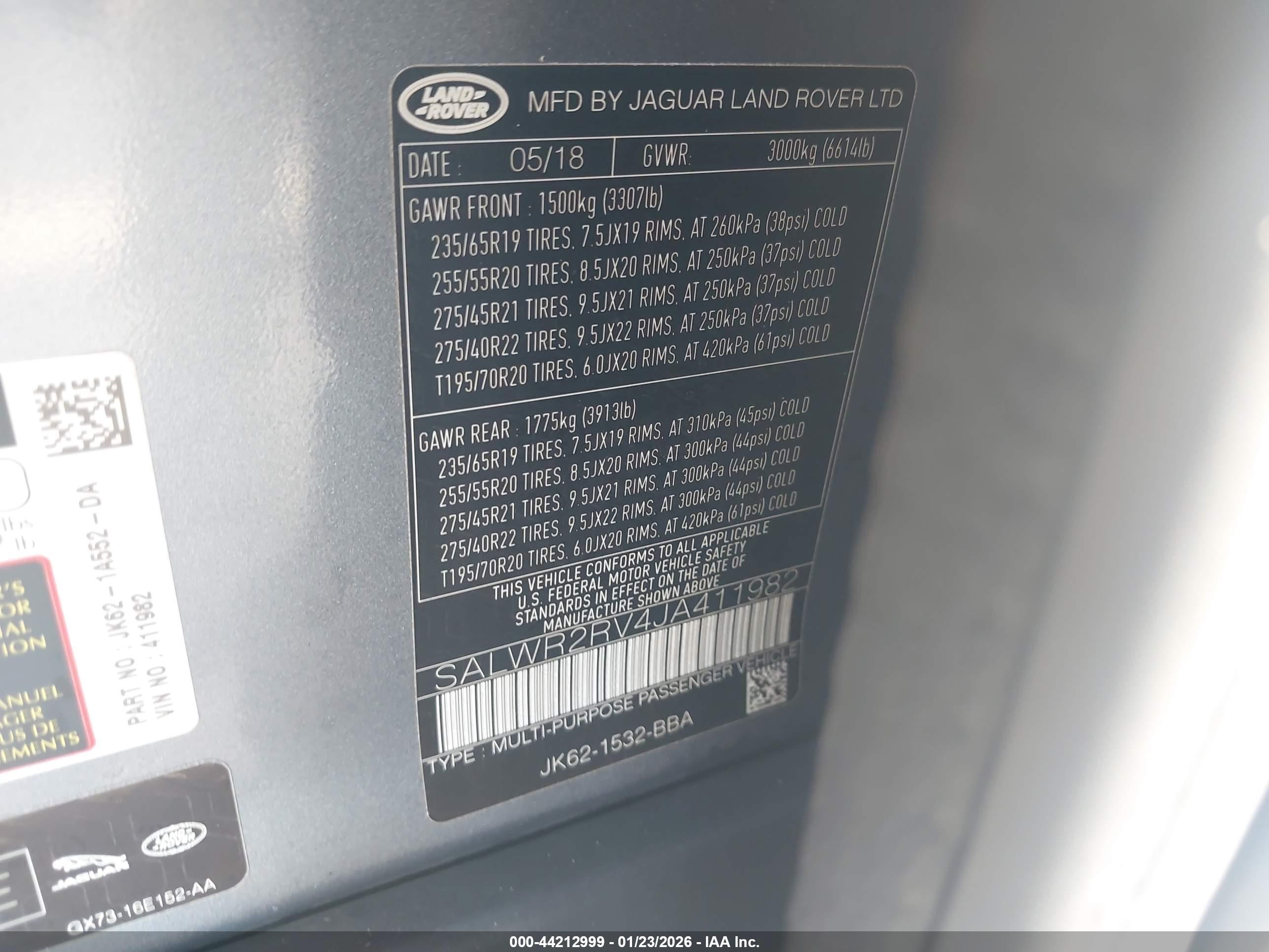 LAND ROVER image 9