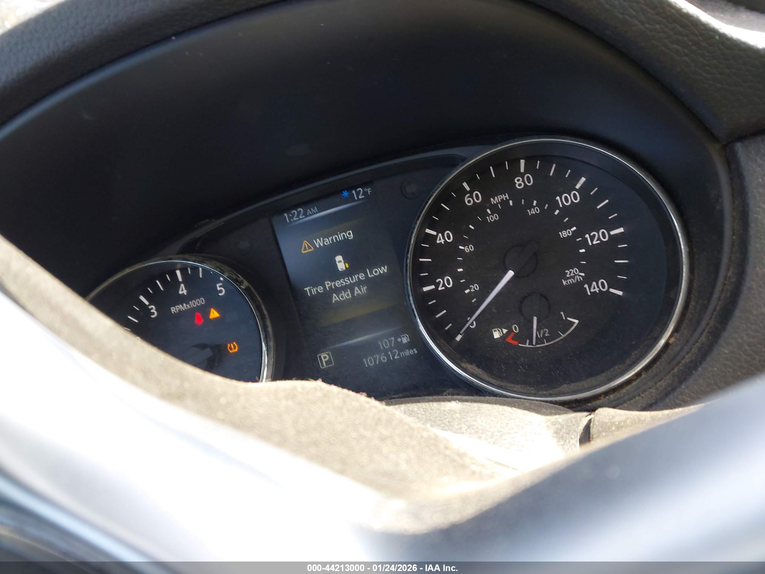 NISSAN ROGUE image 7