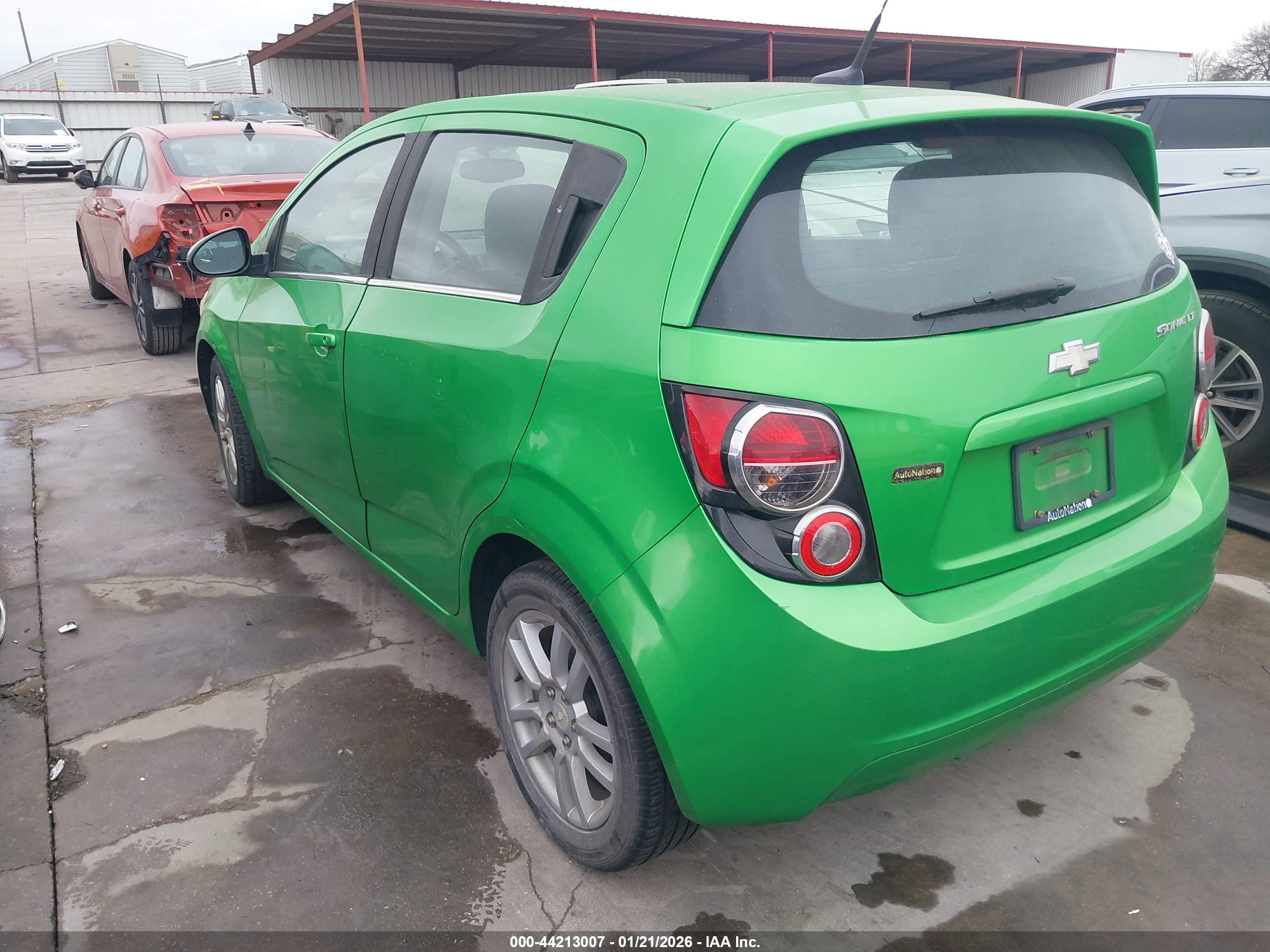 CHEVROLET SONIC image 3