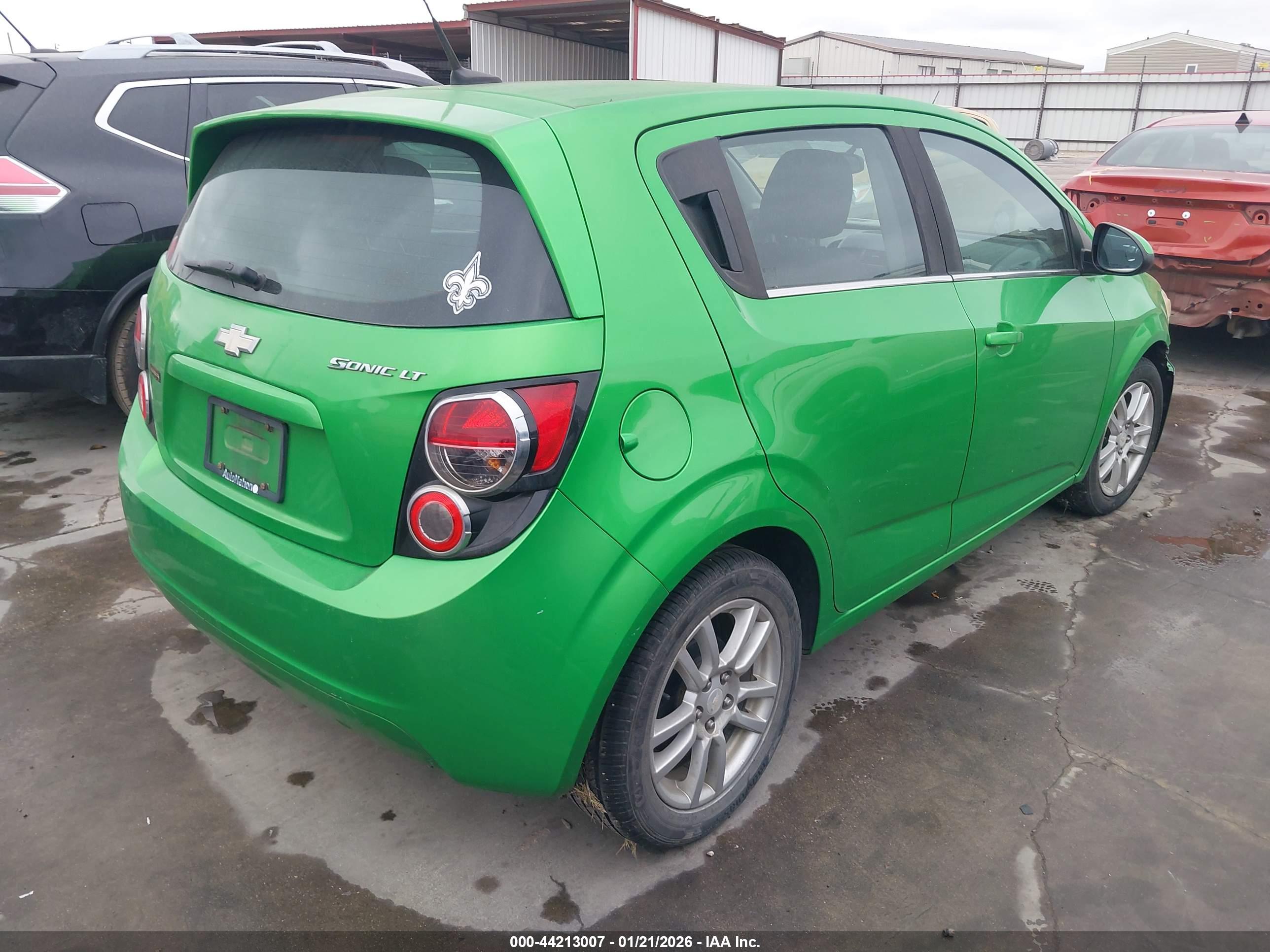 CHEVROLET SONIC image 4