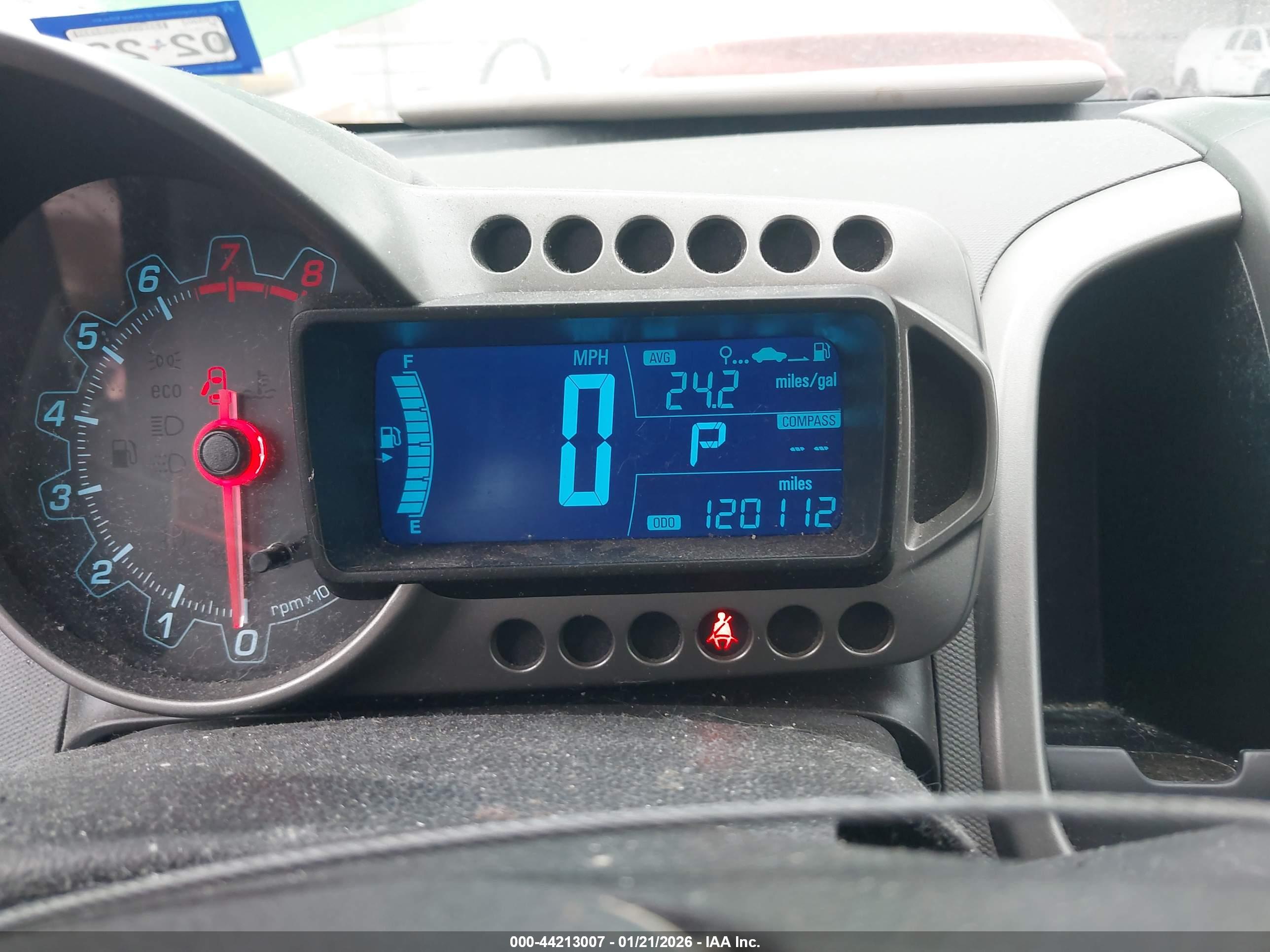 CHEVROLET SONIC image 7
