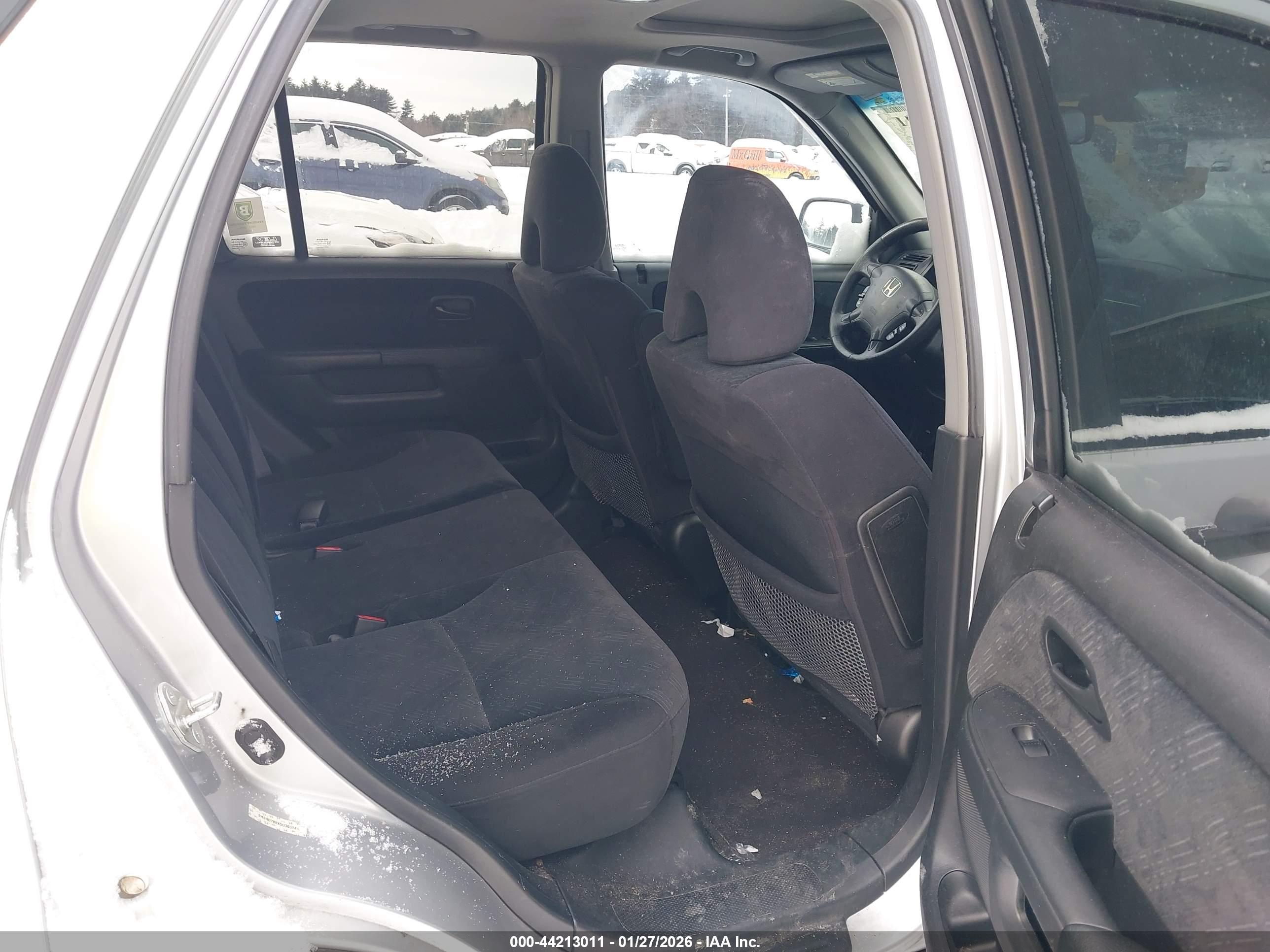 HONDA CR-V image 8