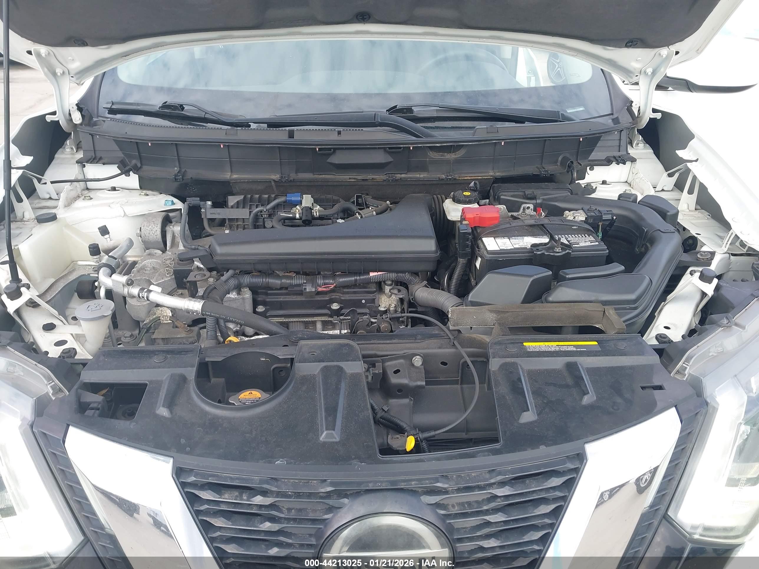 NISSAN ROGUE image 10