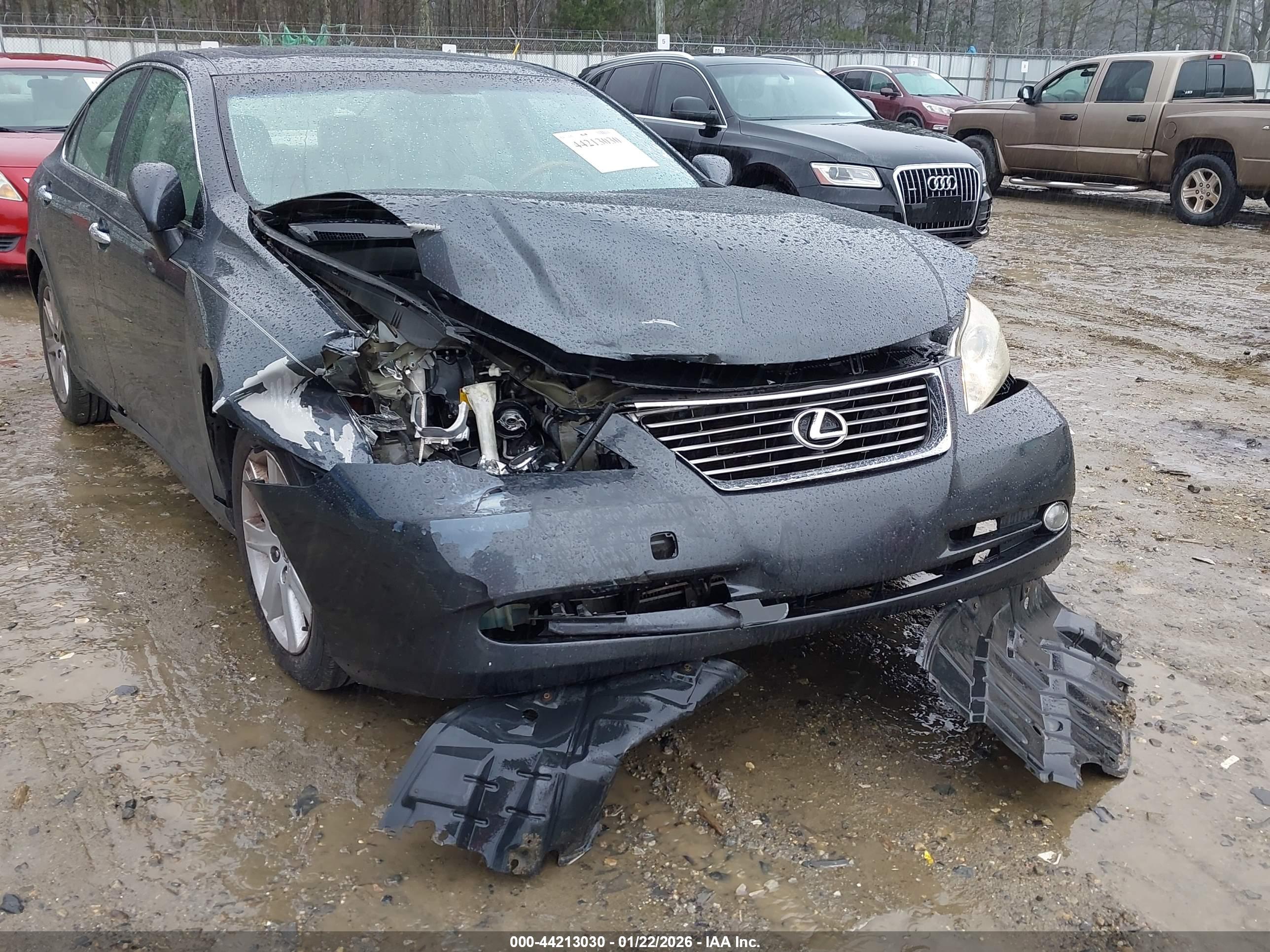 LEXUS ES image 6
