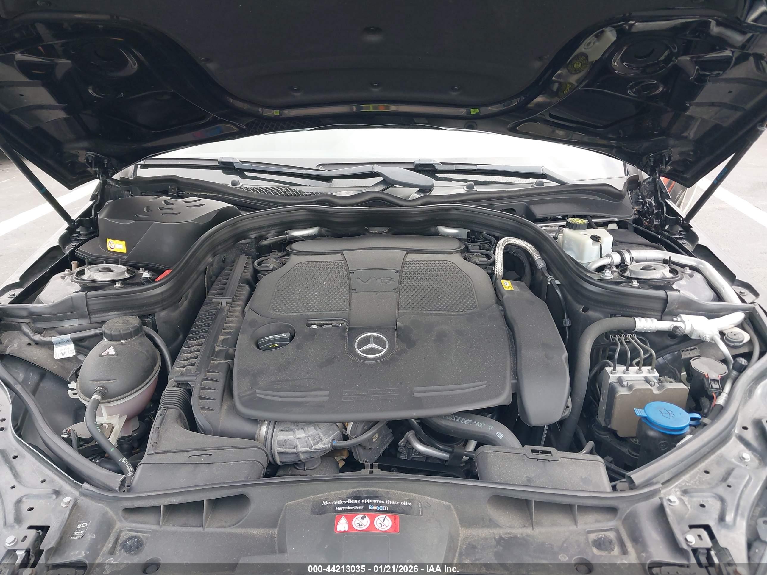 MERCEDES-BENZ E image 10