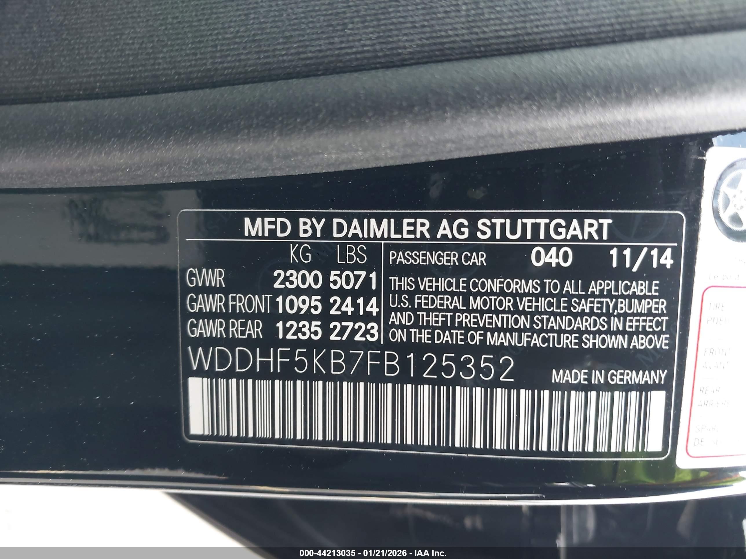 MERCEDES-BENZ E image 9